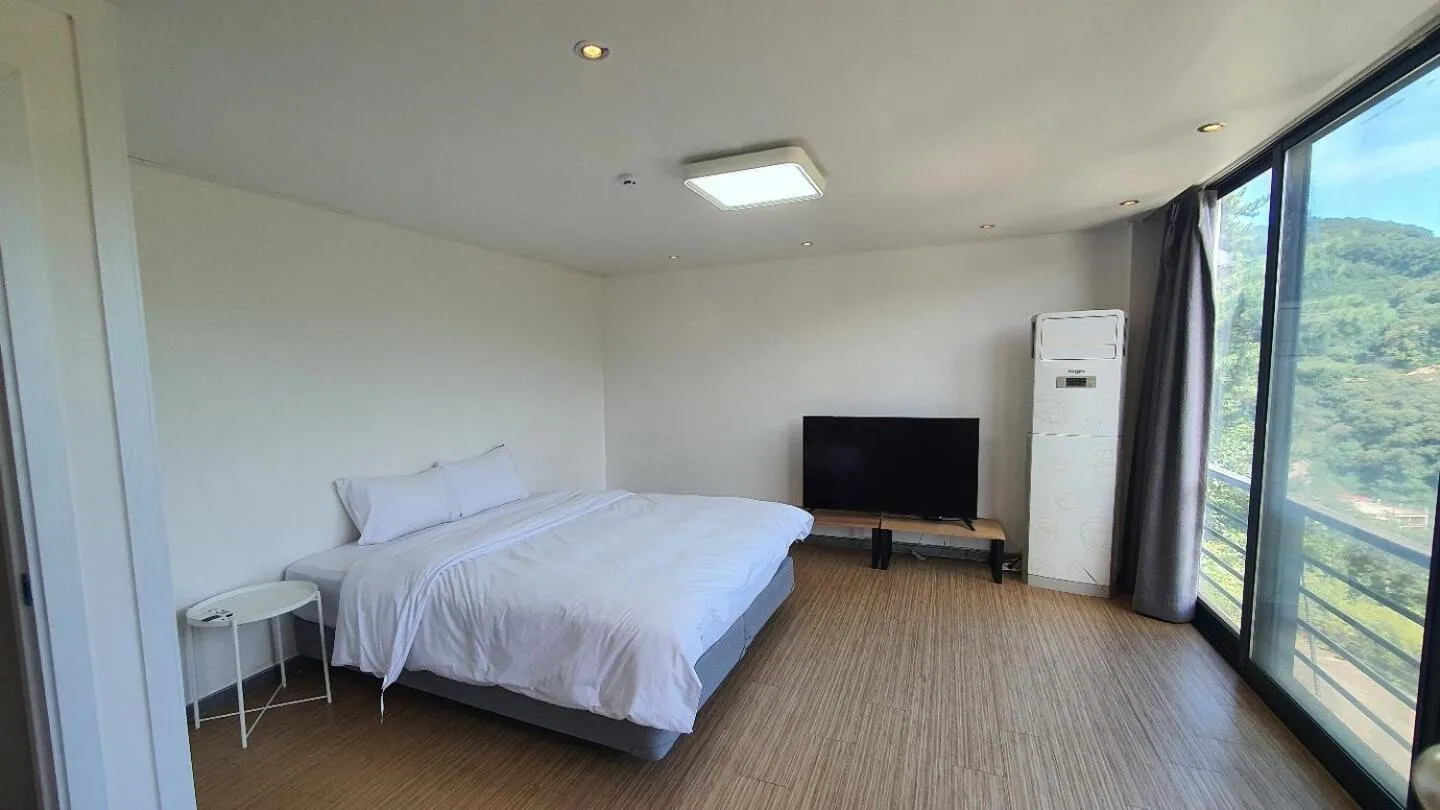 Bed in Yangju Gray Castle Pension