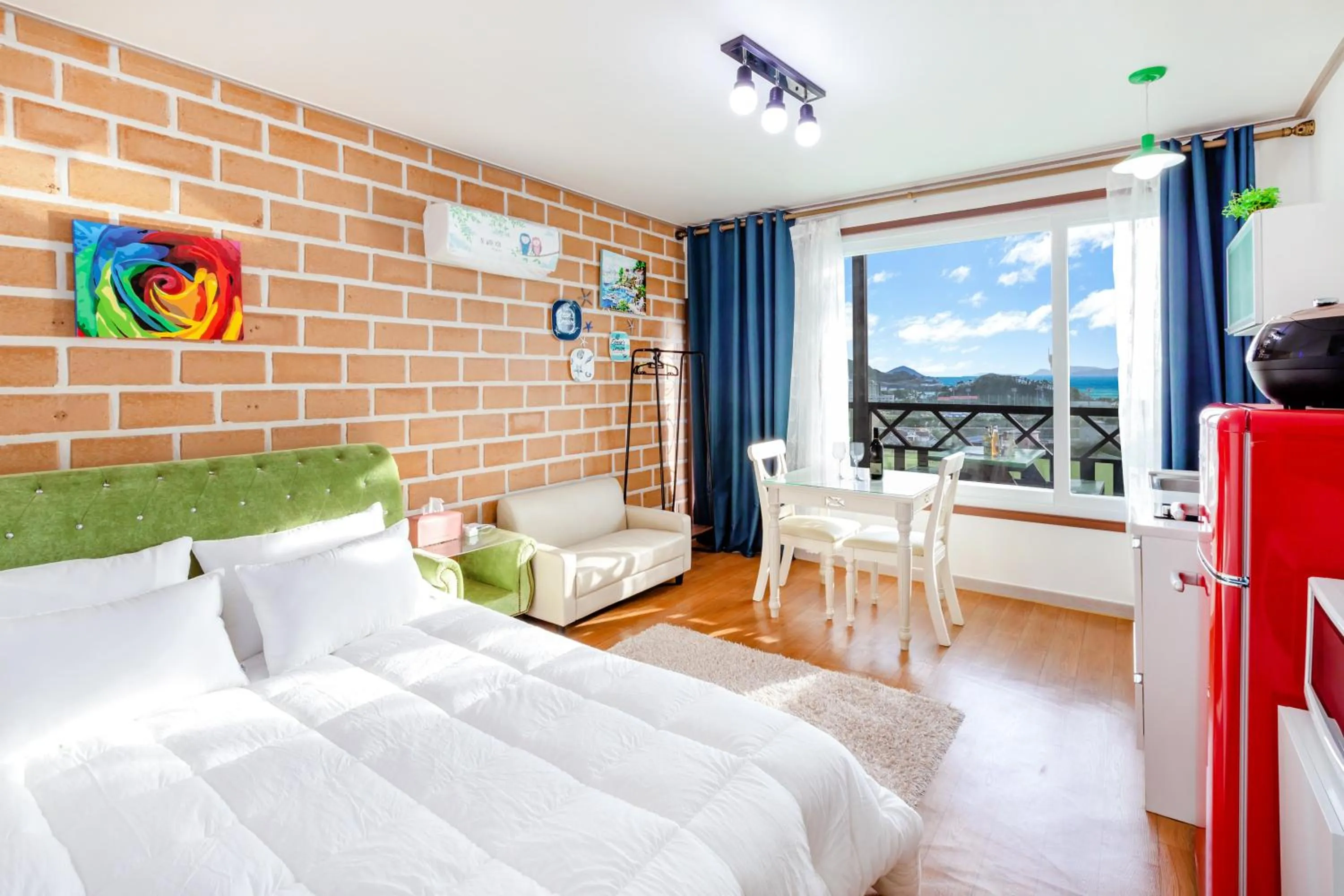 Bed in Namhae New Island Pension