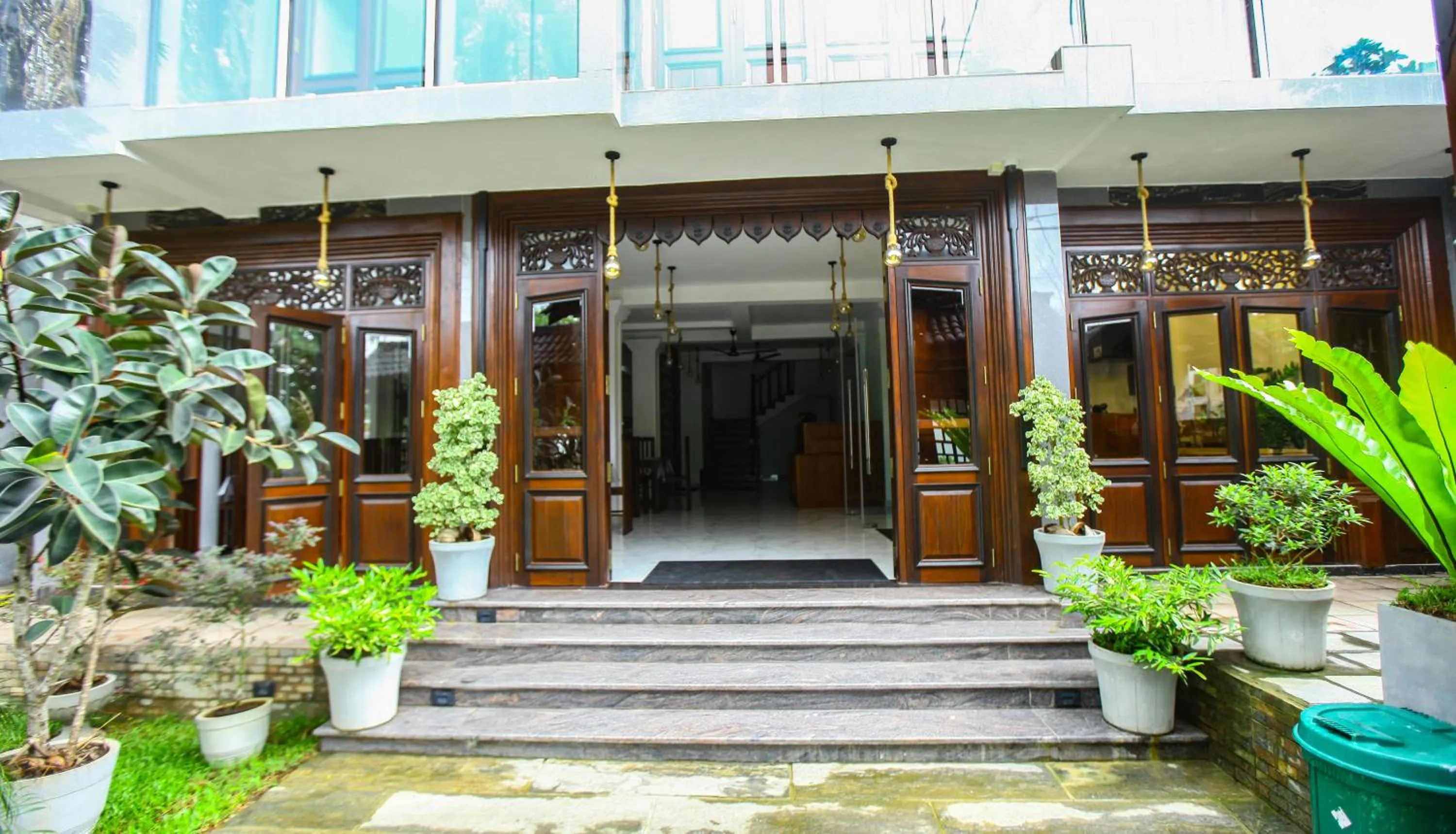 Property building in Sakura Surf Lanka Hotel & Restaurant