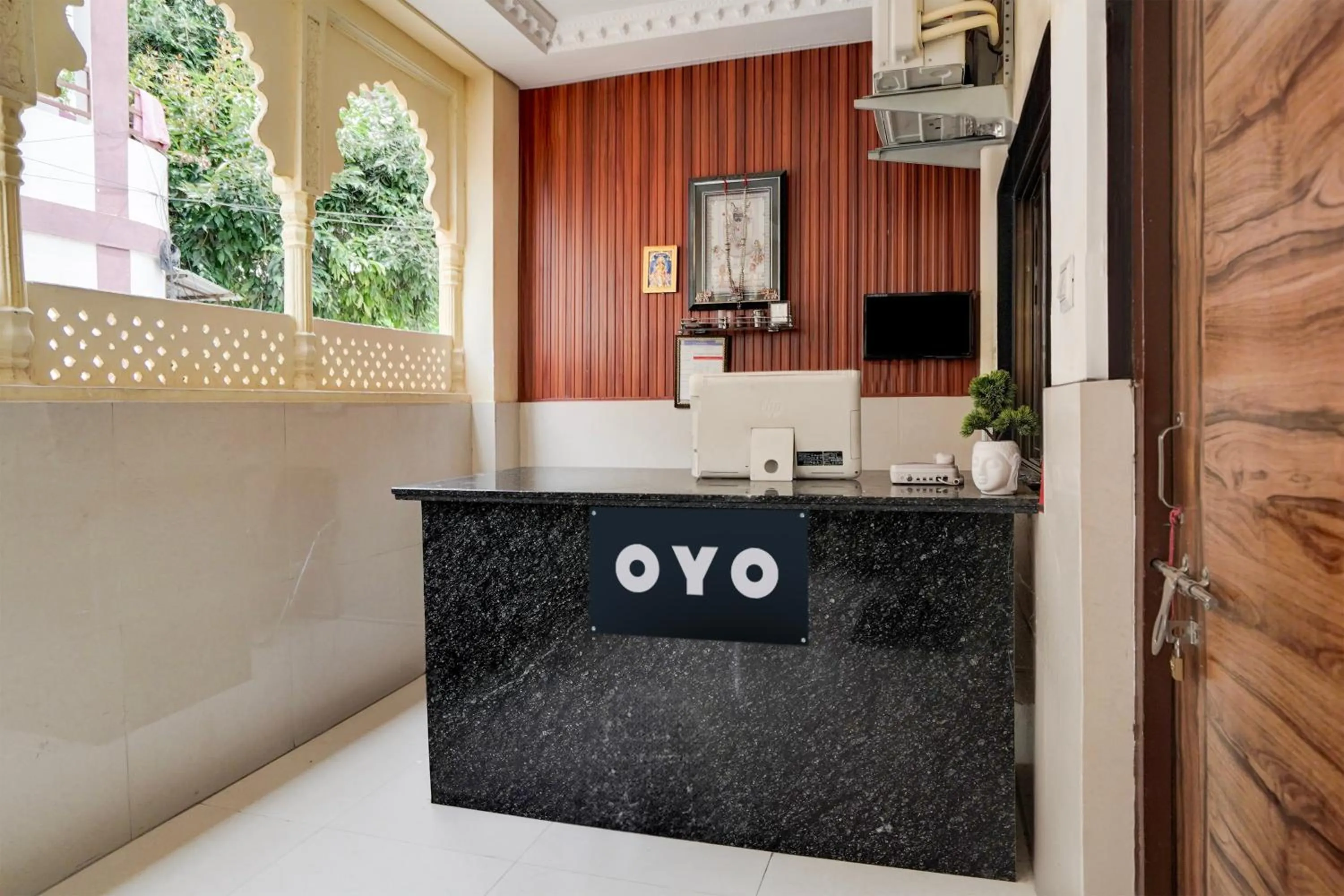 Lobby or reception in Hotel O Bhanwar Villa