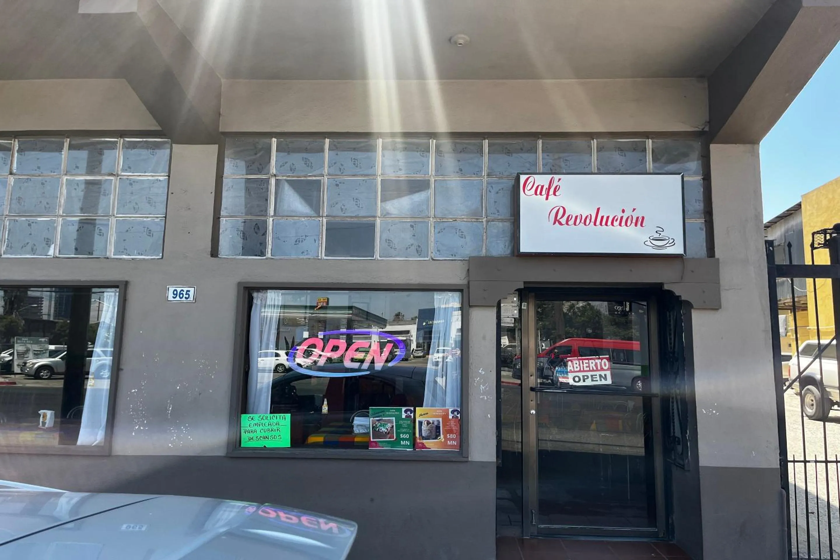 Facade/entrance in OYO Hotel Linda Tijuana
