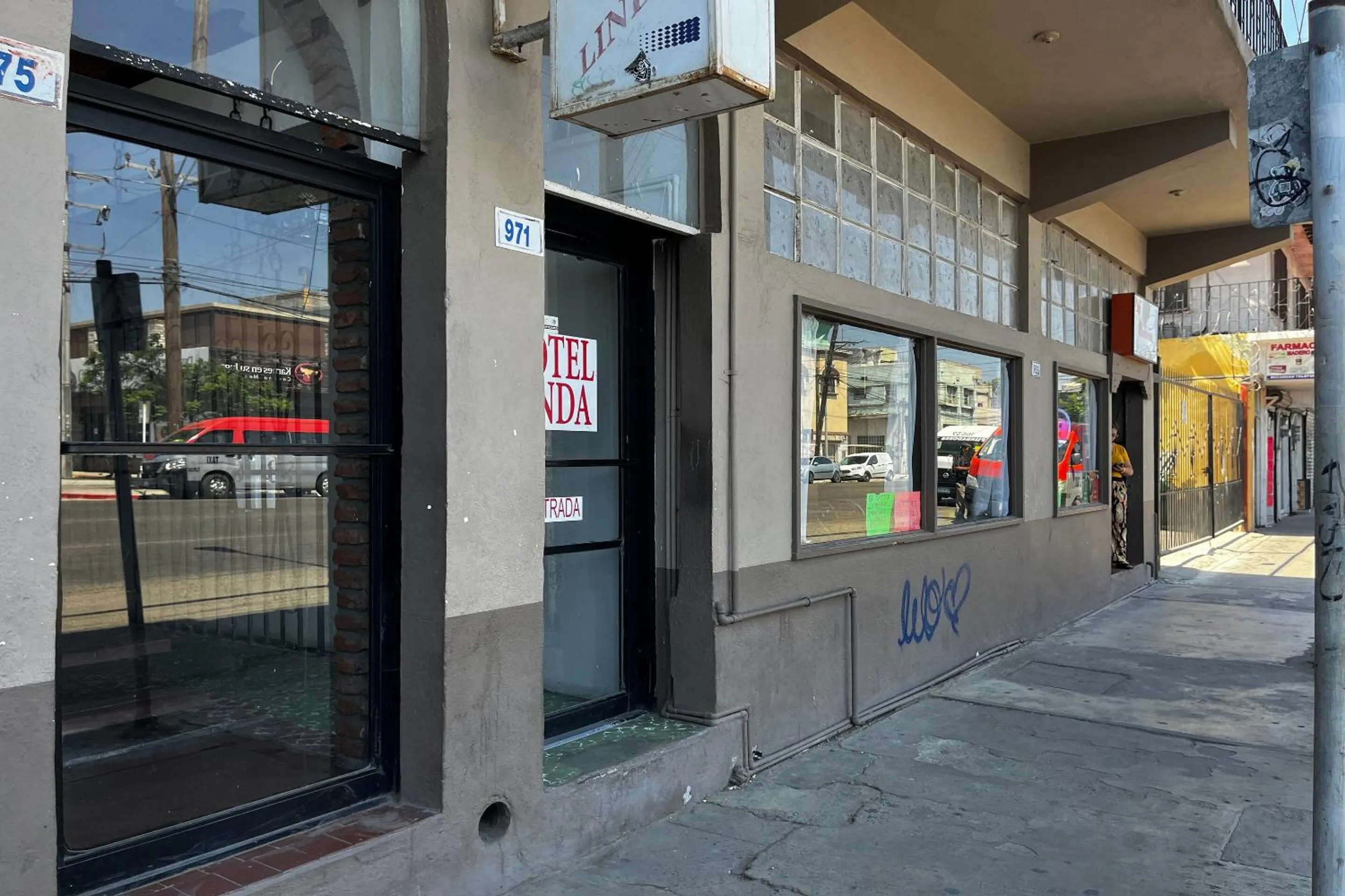 Facade/entrance in OYO Hotel Linda Tijuana