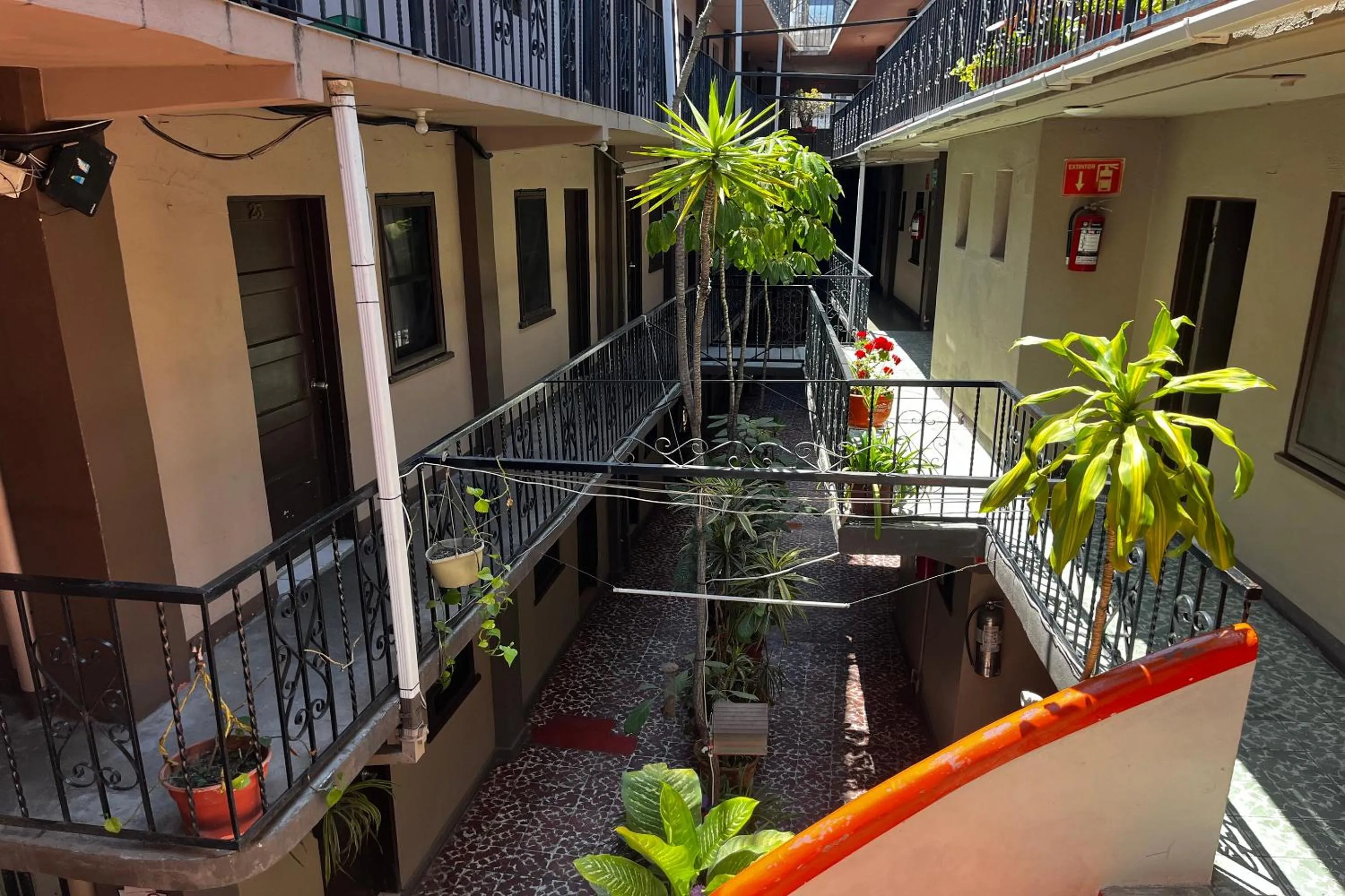 Lobby or reception in OYO Hotel Linda Tijuana