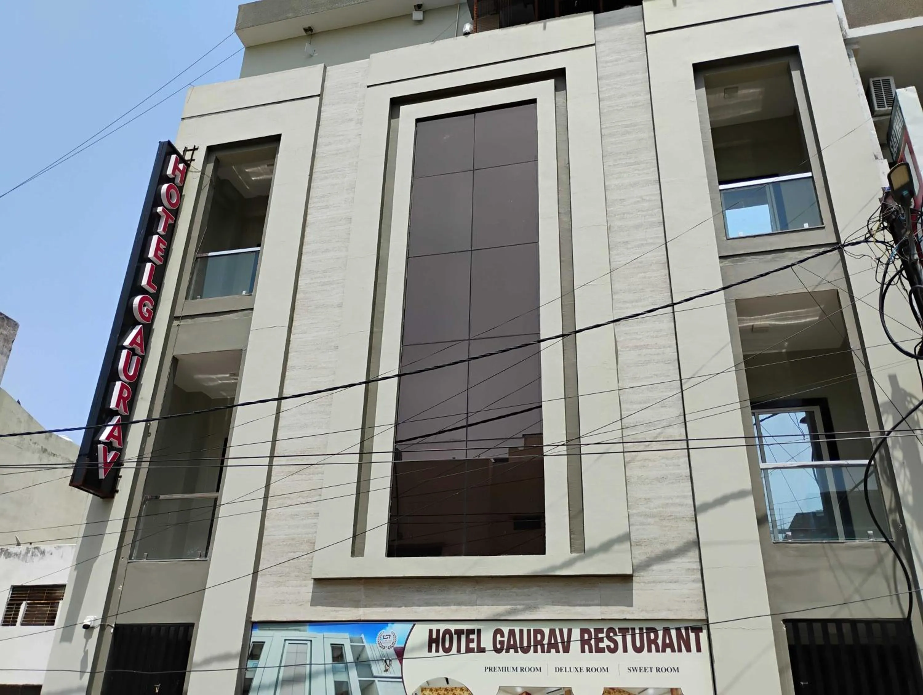 Facade/entrance in Hotel O Gaurav