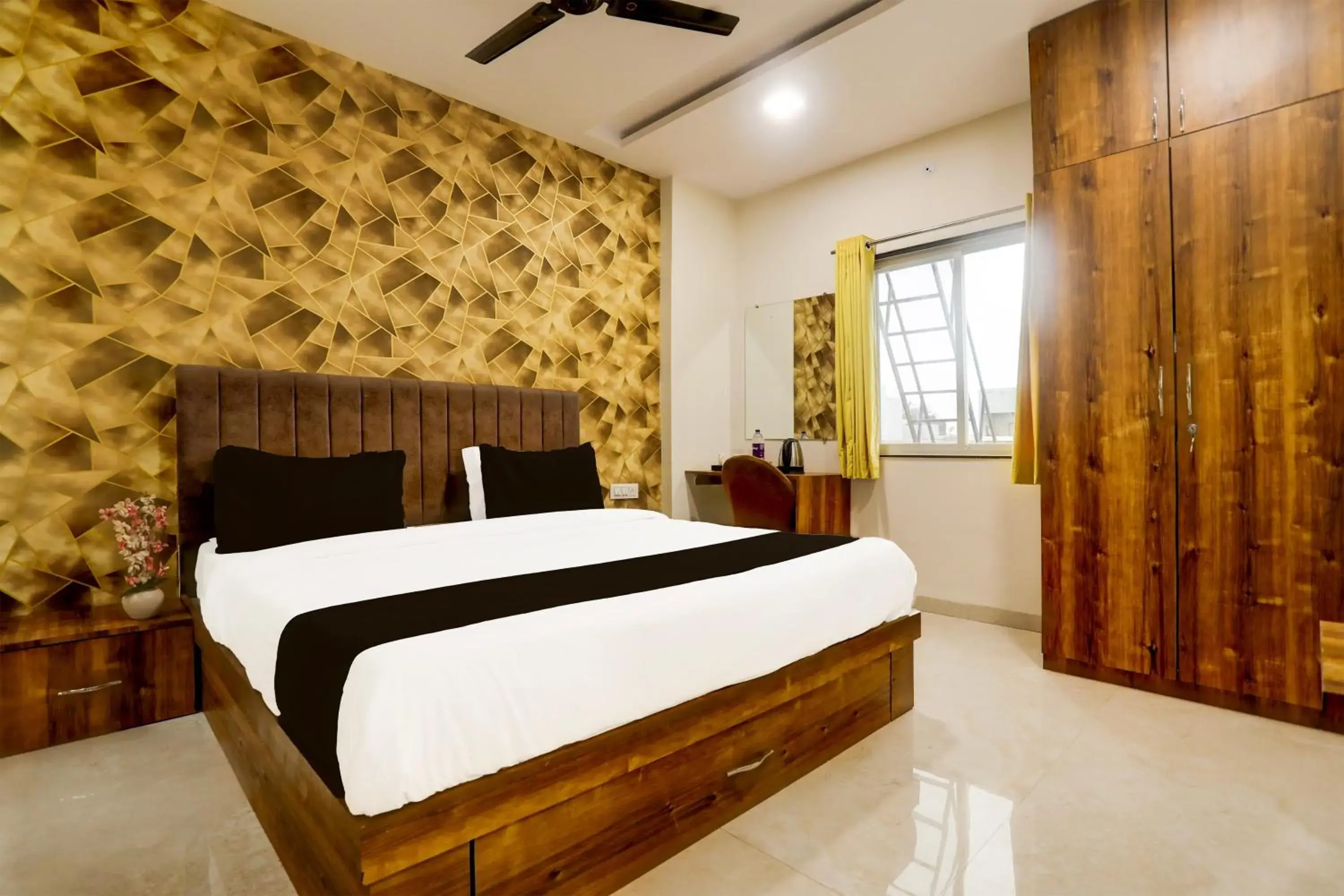 Bedroom, Bed in Hotel O Gaurav Bedroom, Bed in Hotel O Gaurav