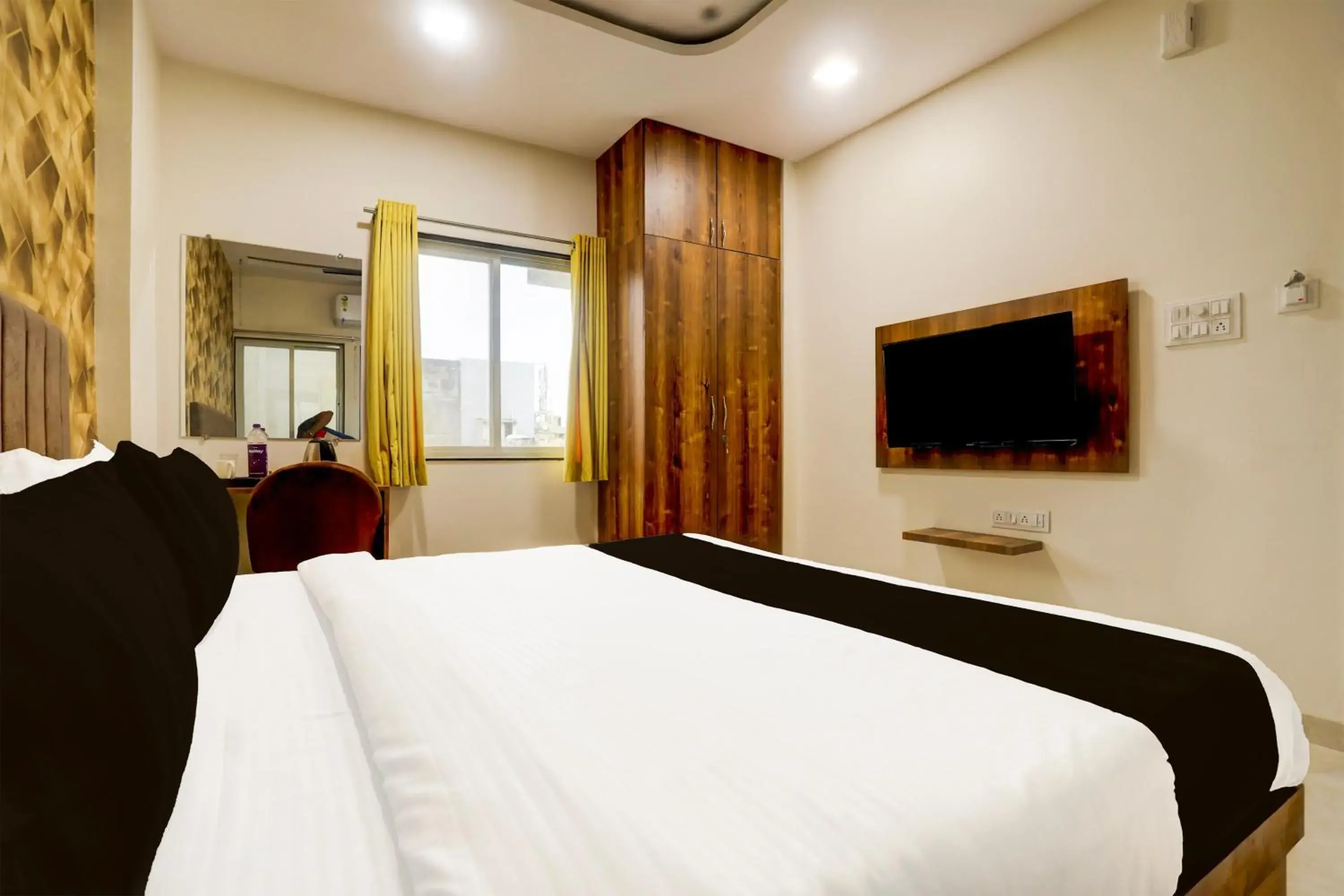 Bedroom, Bed in Hotel O Gaurav Bedroom, Bed in Hotel O Gaurav