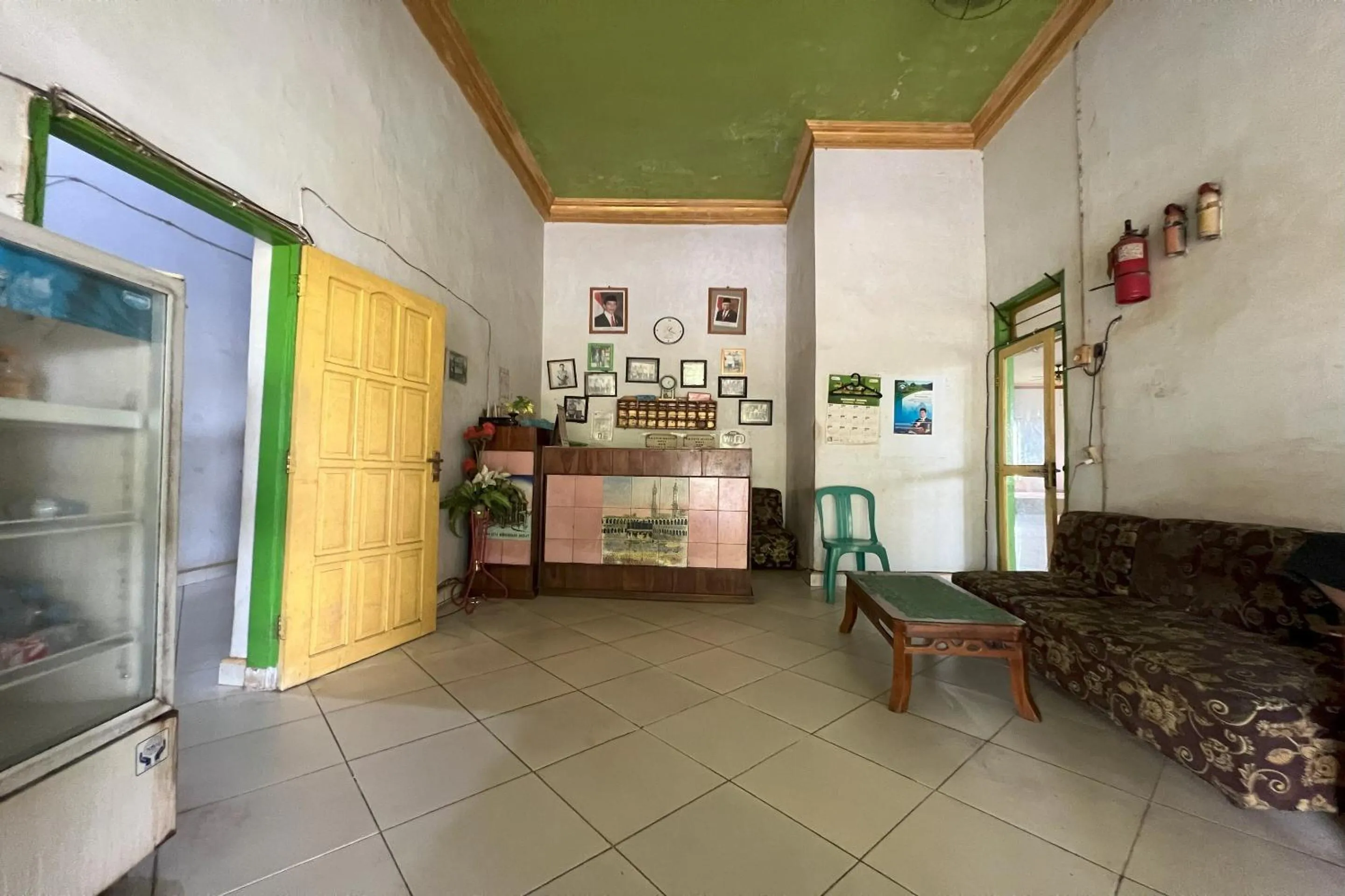 Lobby or reception in Hotel O Kost Btnompo Near SDI Bontosallang