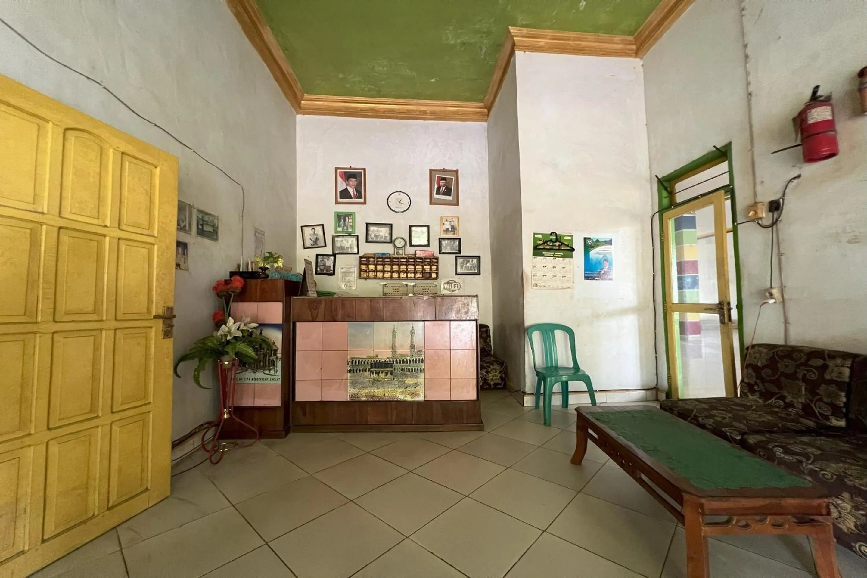 Lobby or reception in Hotel O Kost Btnompo Near SDI Bontosallang