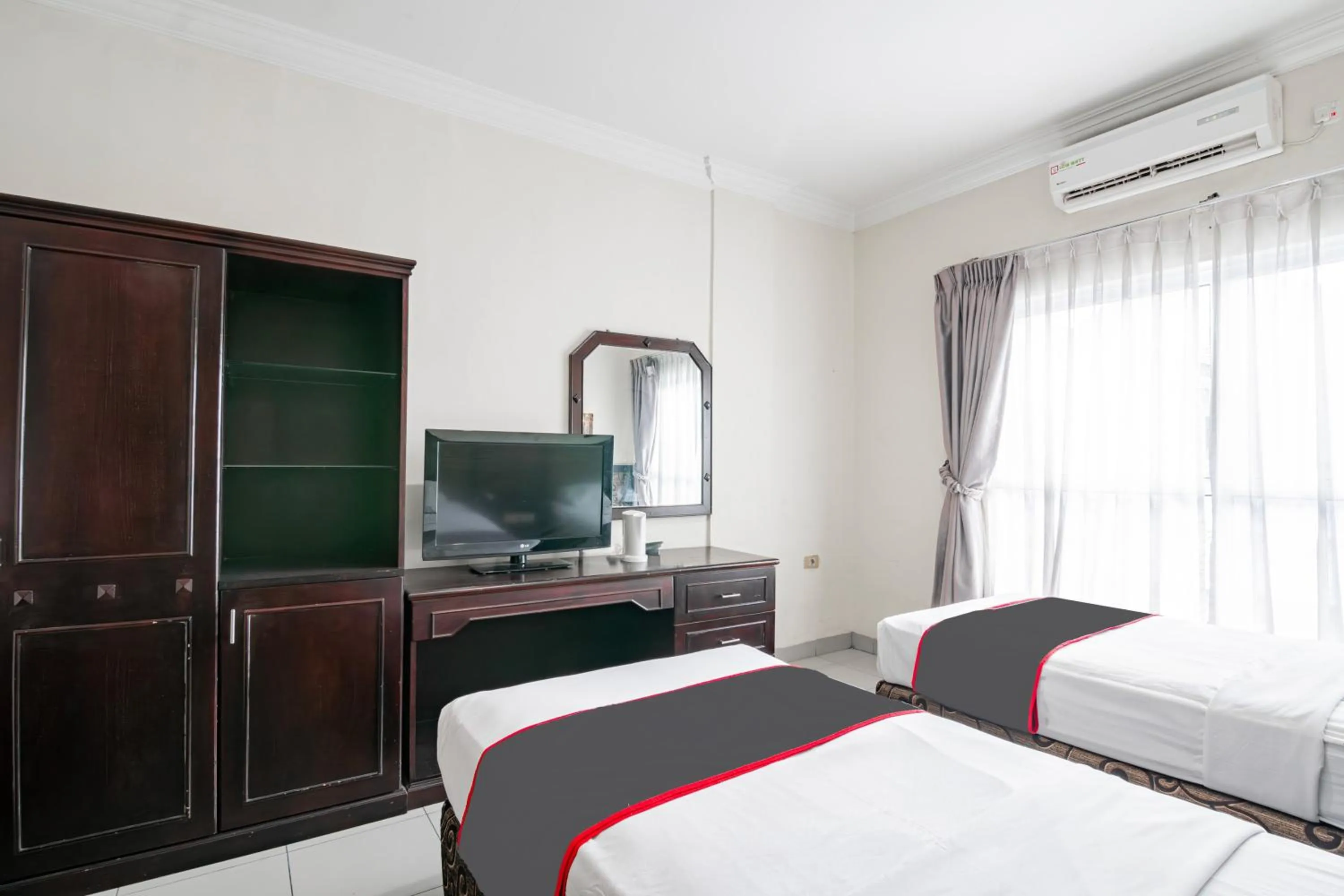 Bedroom, Bed in Collection O Senapelan Near Rsud Petala Bumi Formerly De Town Hotel