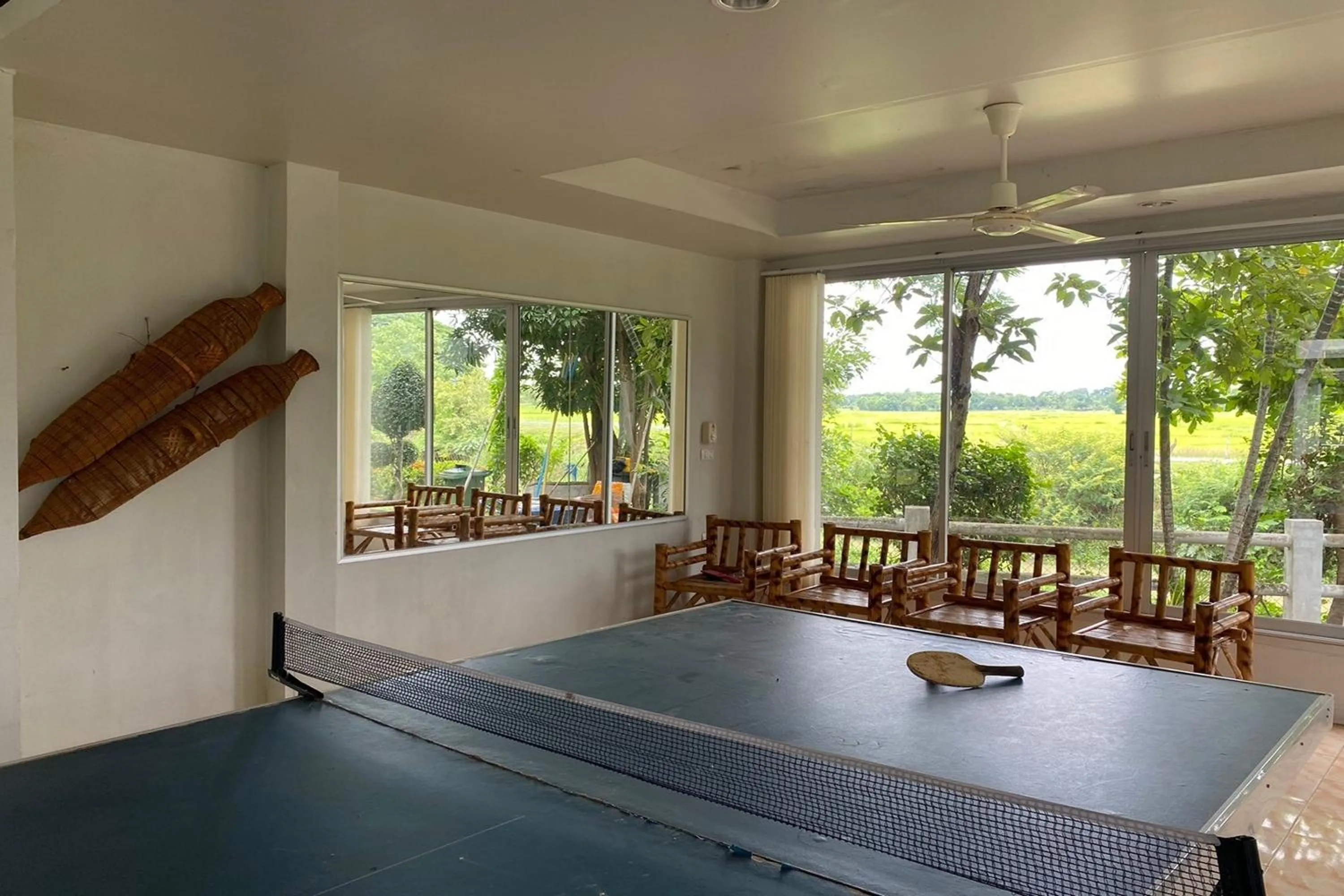 Table tennis in Baan Sanuan Resort