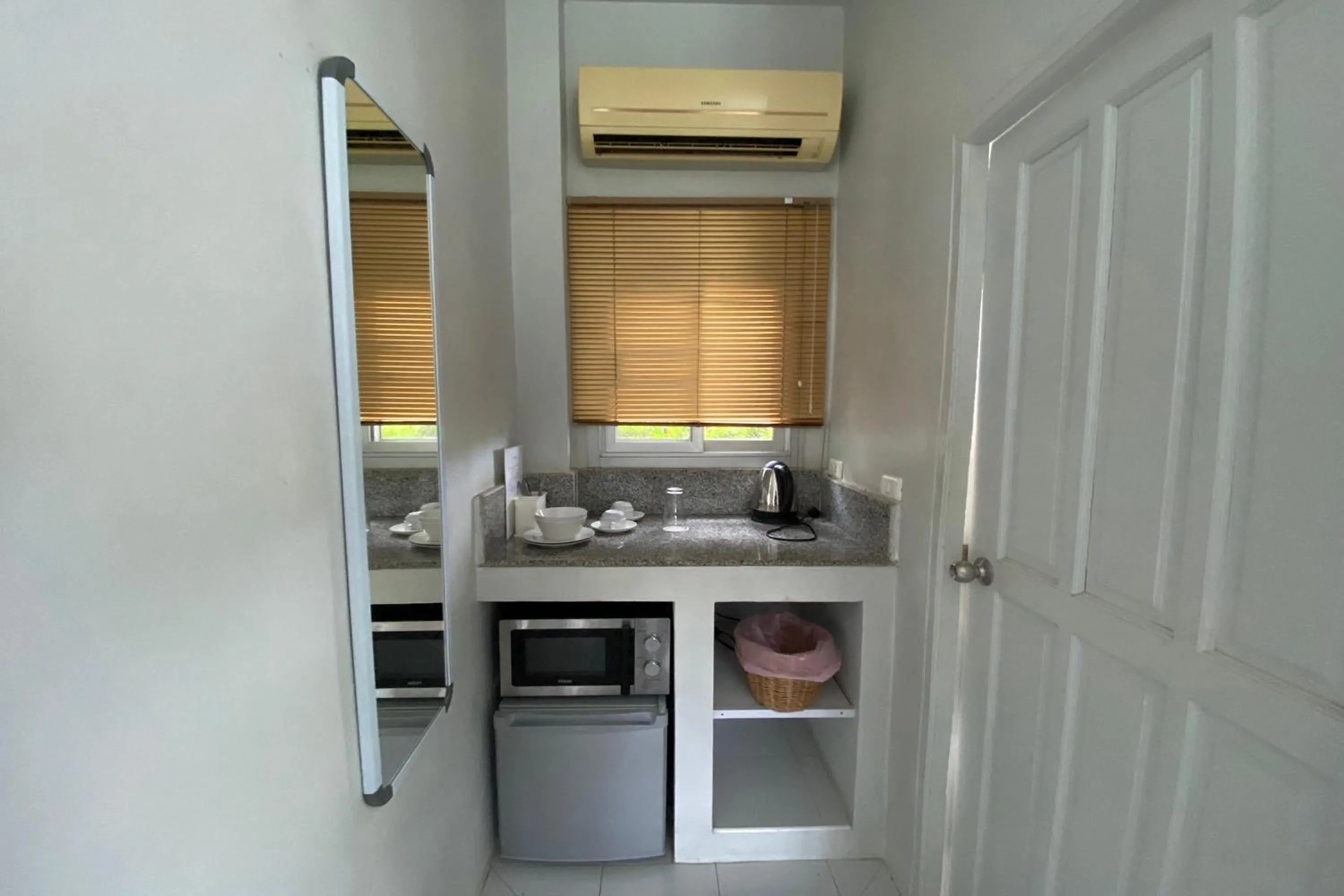 Kitchen or kitchenette in Baan Sanuan Resort