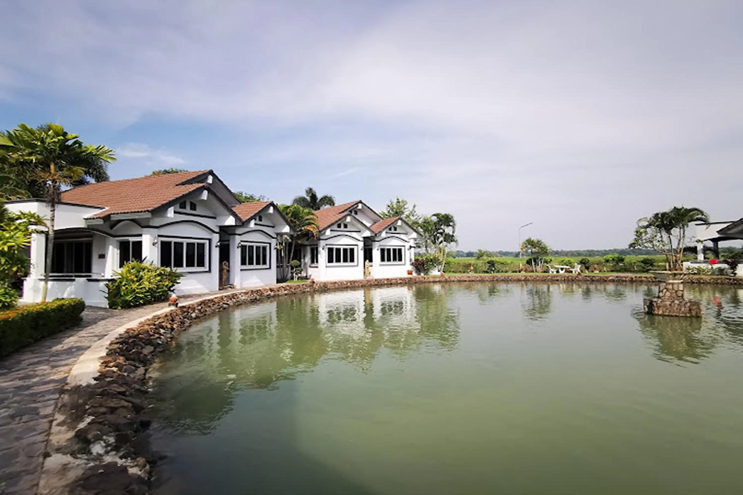 Lake view in Baan Sanuan Resort