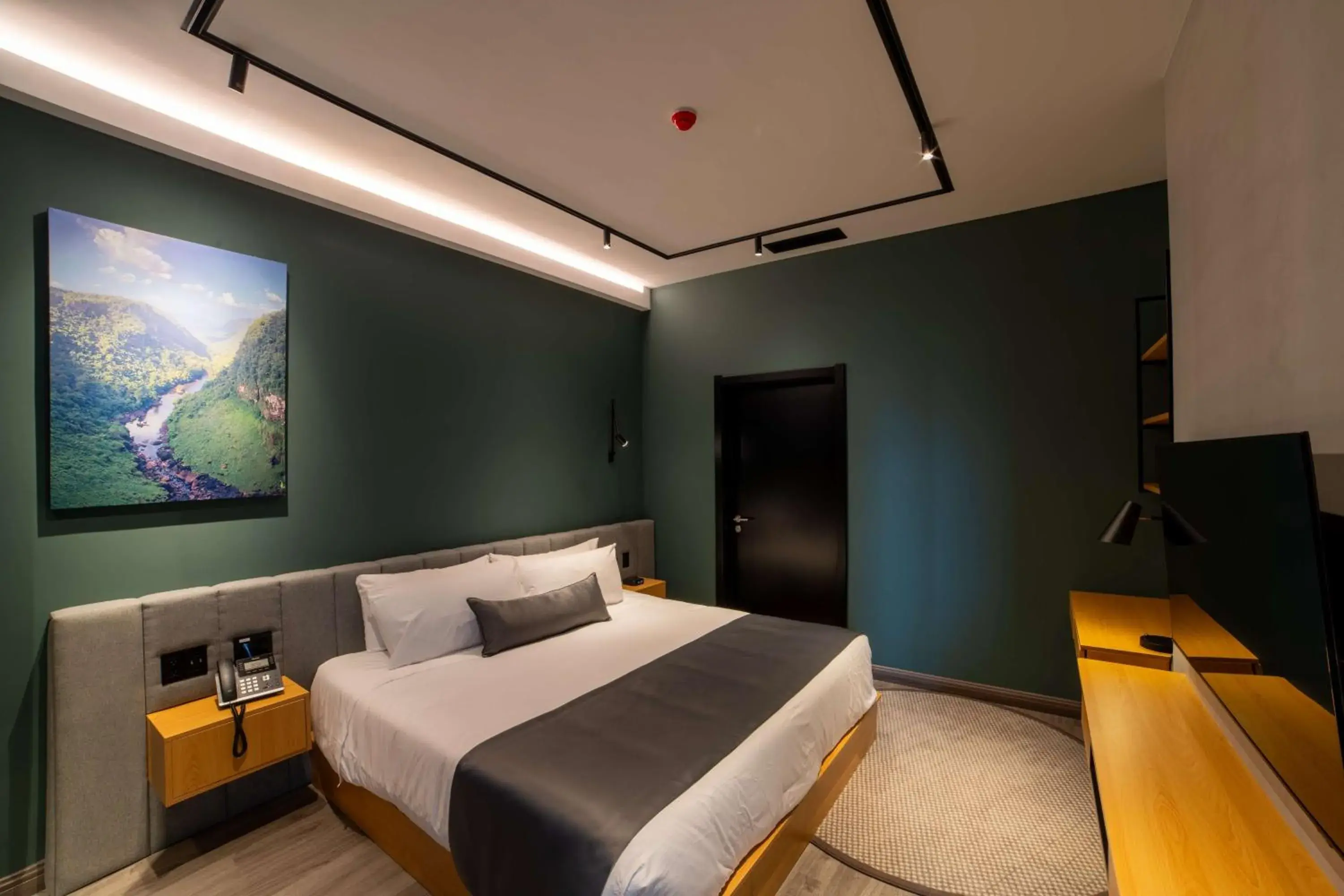 King Room - Lower Floor/Non-Smoking in Aiden by Best Western Georgetown Guyana King Room - Lower Floor/Non-Smoking in Aiden by Best Western Georgetown Guyana