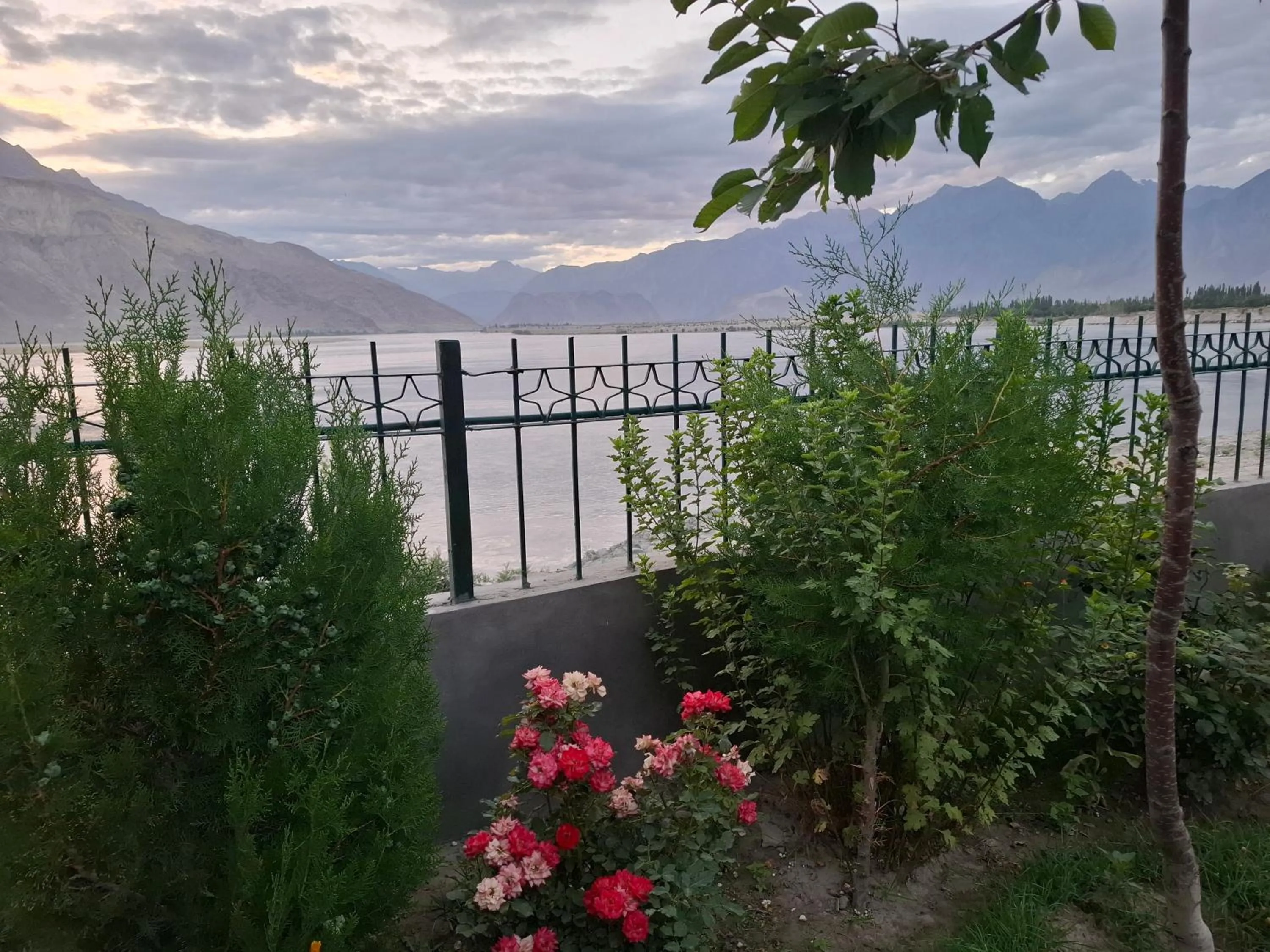 Hotel Blangsa Indus View
