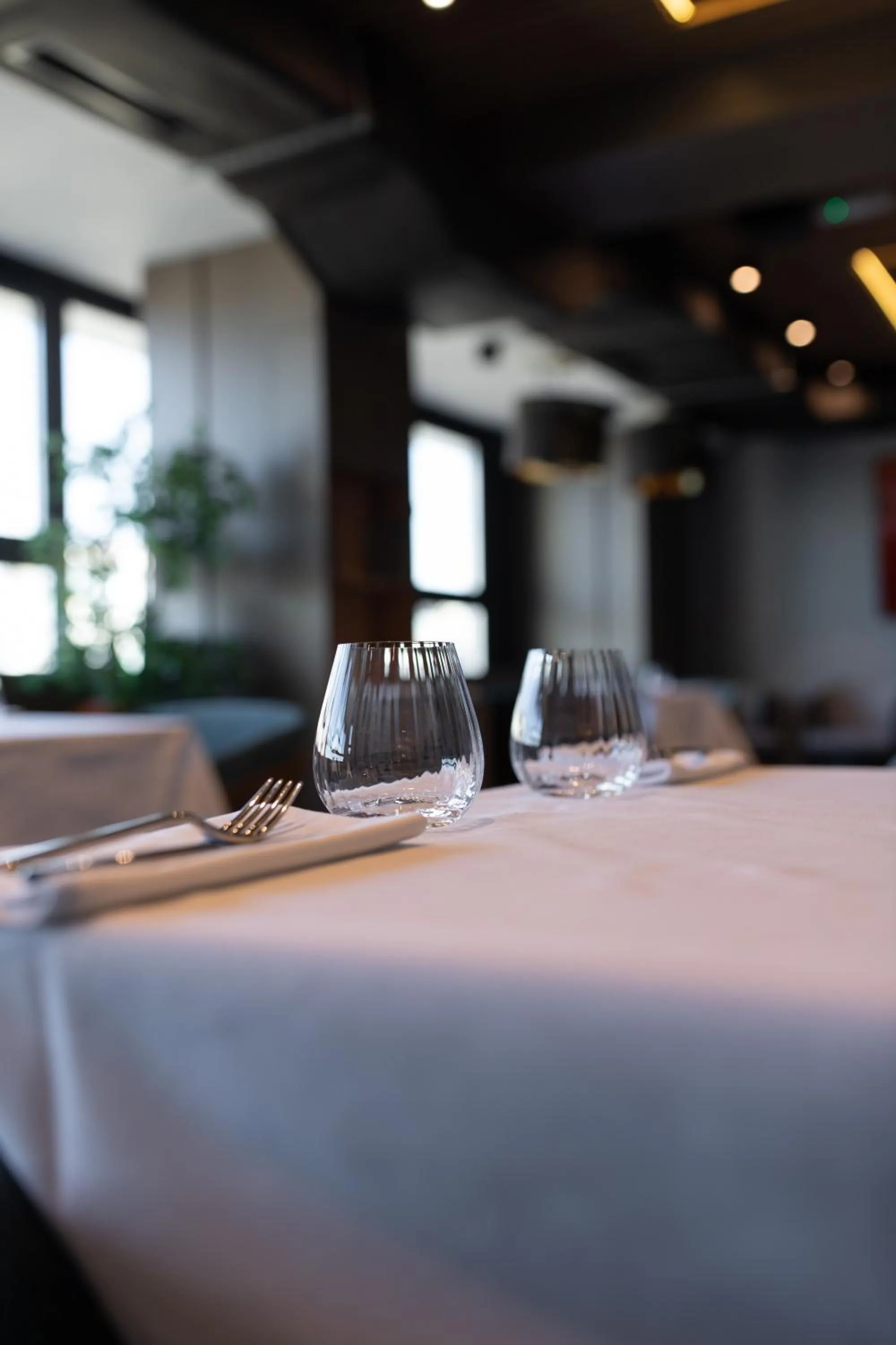 Restaurant/places to eat in Lumière Hotel Pool & SPA