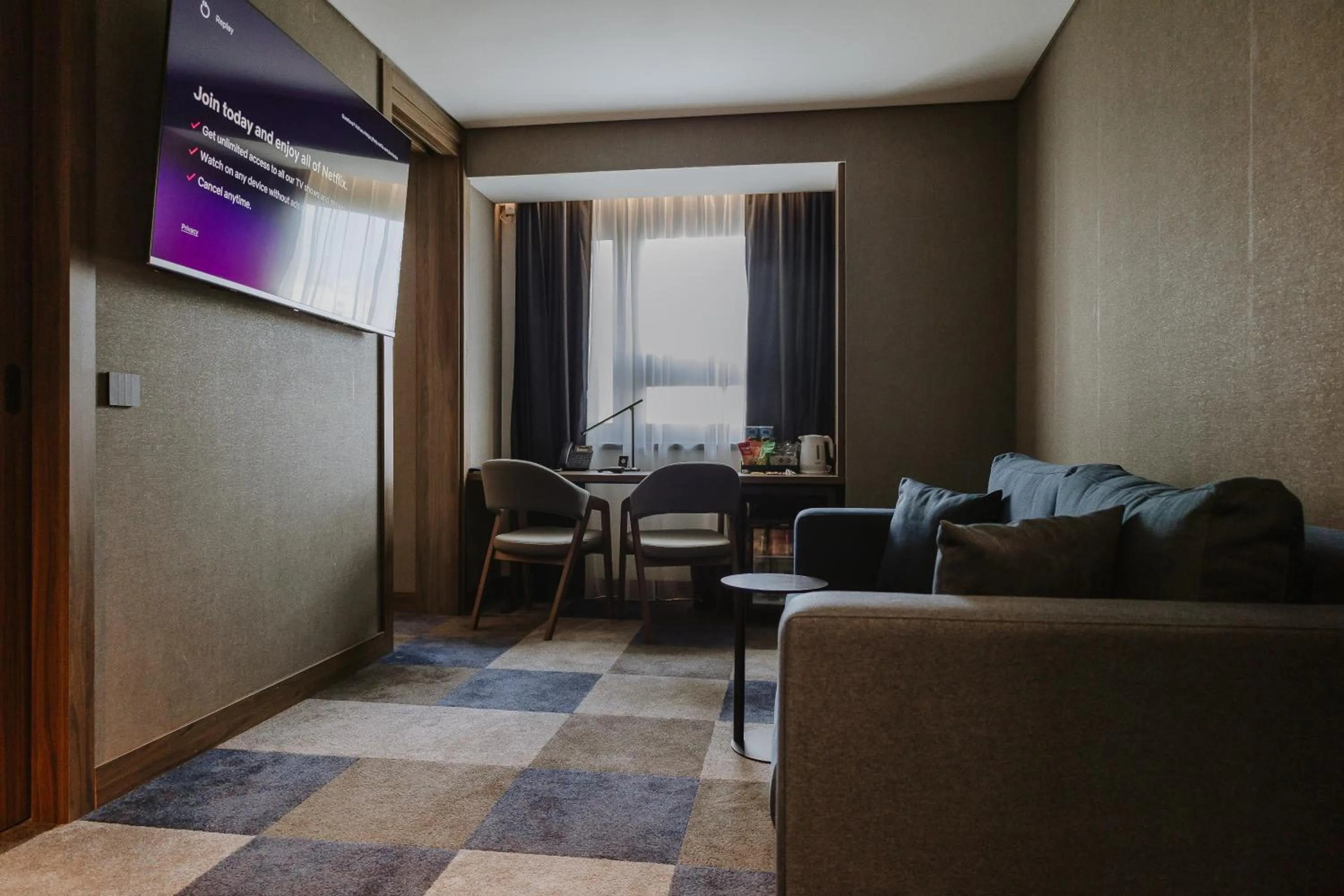 TV and multimedia in Lumière Hotel Pool & SPA