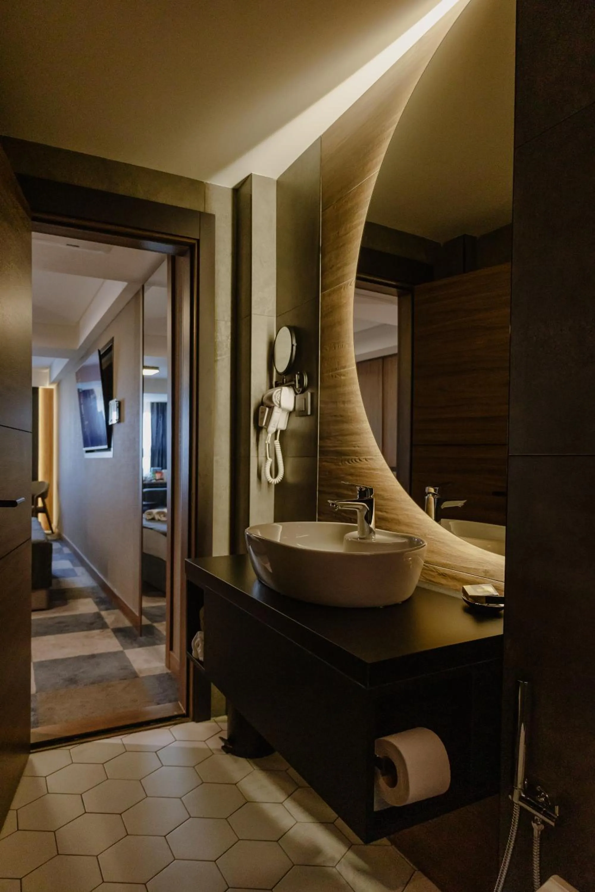 Bathroom in Lumière Hotel Pool & SPA