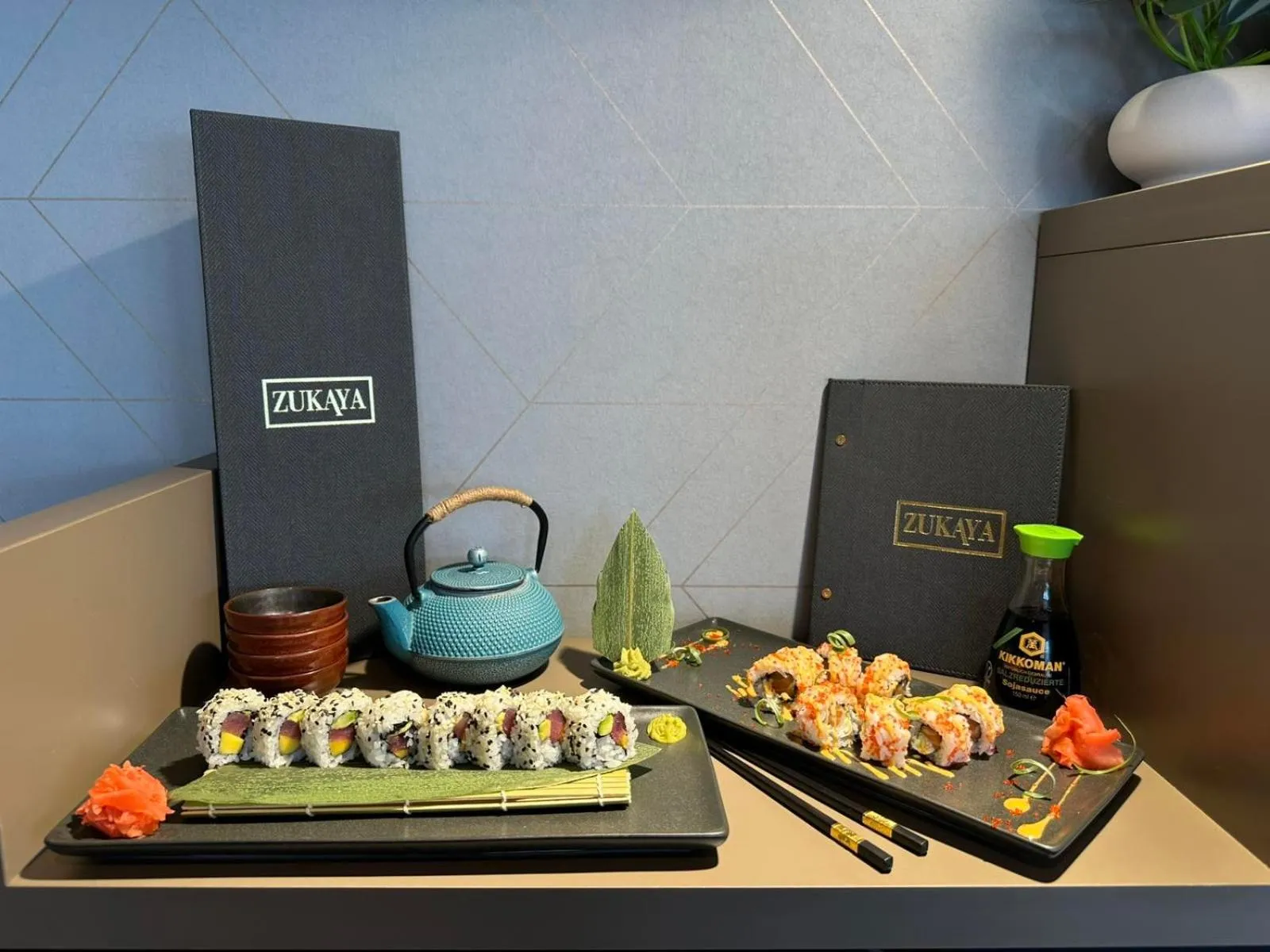 Restaurant/places to eat in Lumière Hotel Pool & SPA