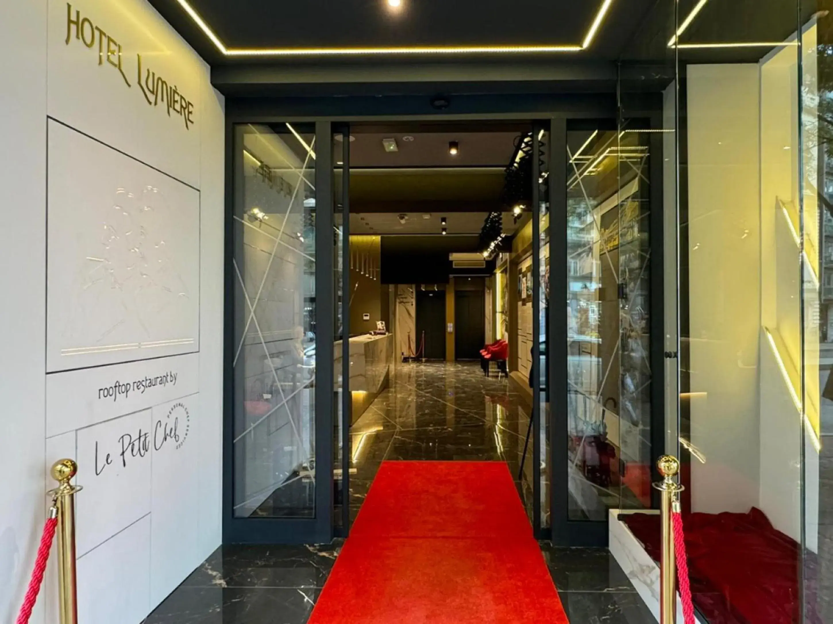 Facade/entrance in Lumière Hotel Pool & SPA Facade/entrance in Lumière Hotel Pool & SPA