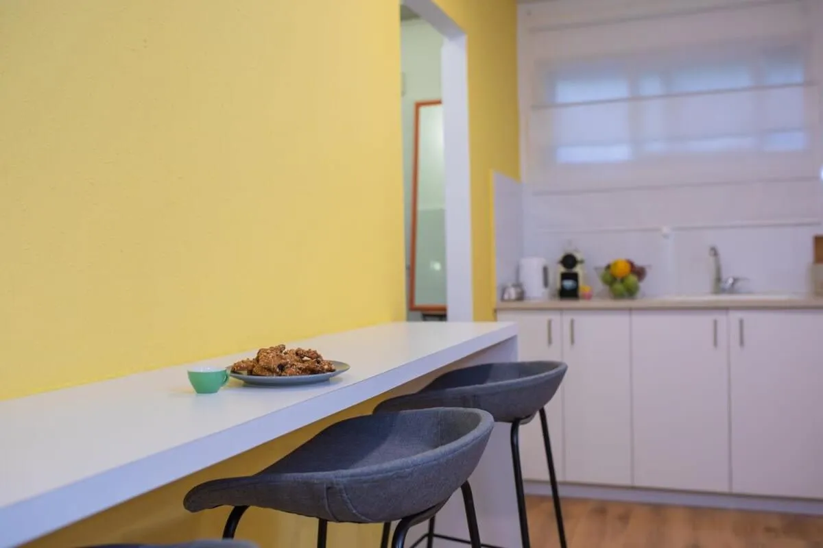 Colorful Apartment by the Beach