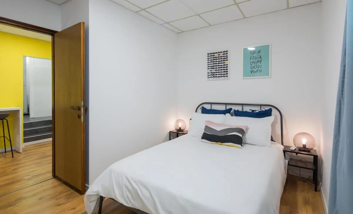 Colorful Apartment by the Beach