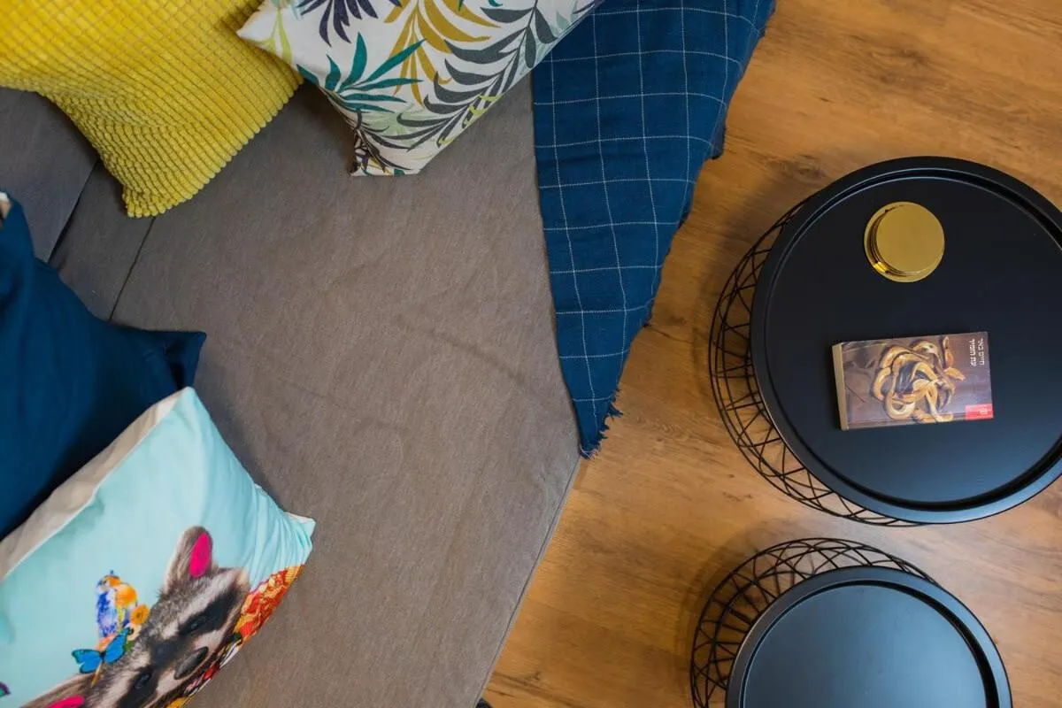 Colorful Apartment by the Beach