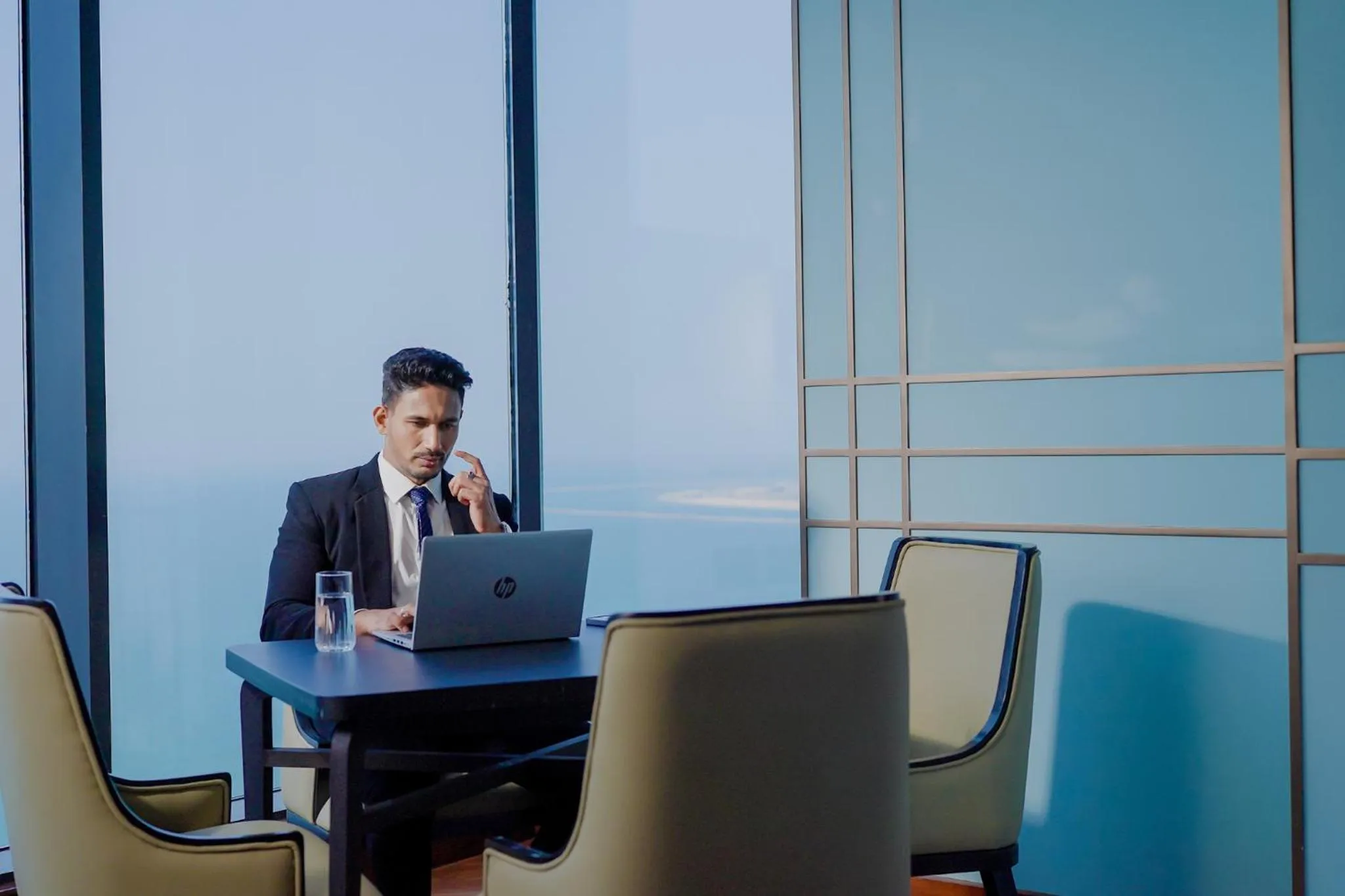 Business facilities in Amari Colombo, Sri Lanka