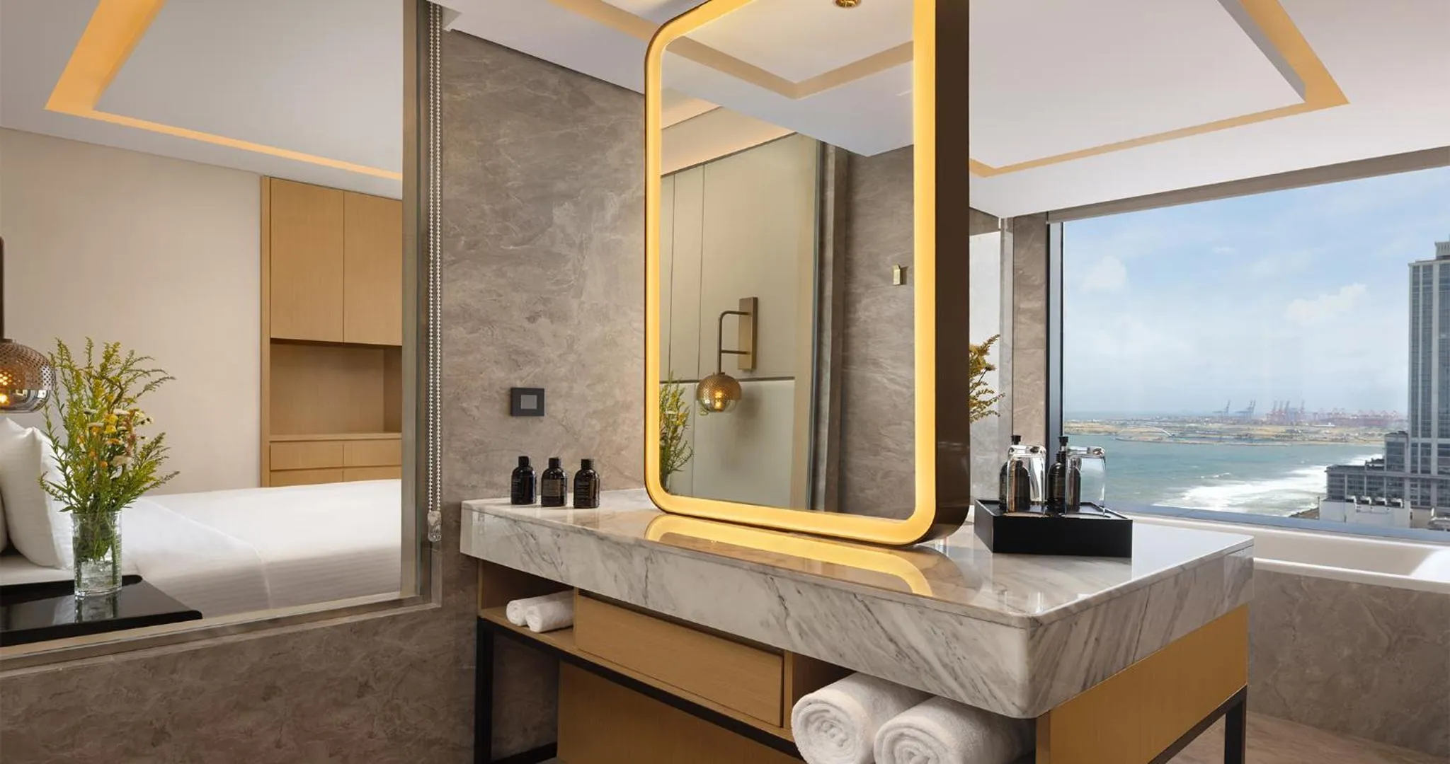 Bathroom, Bed in Amari Colombo, Sri Lanka