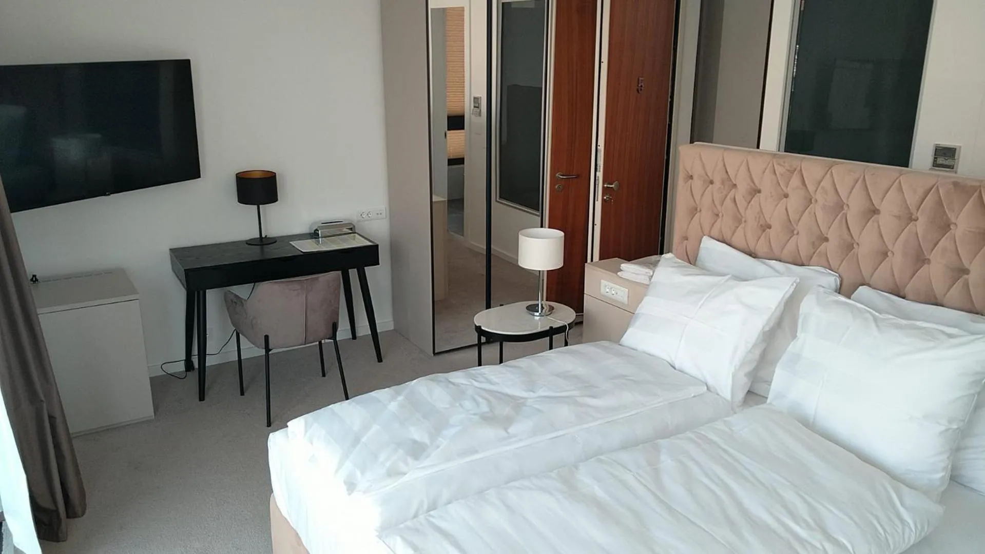 Bed in Hotel Oscar