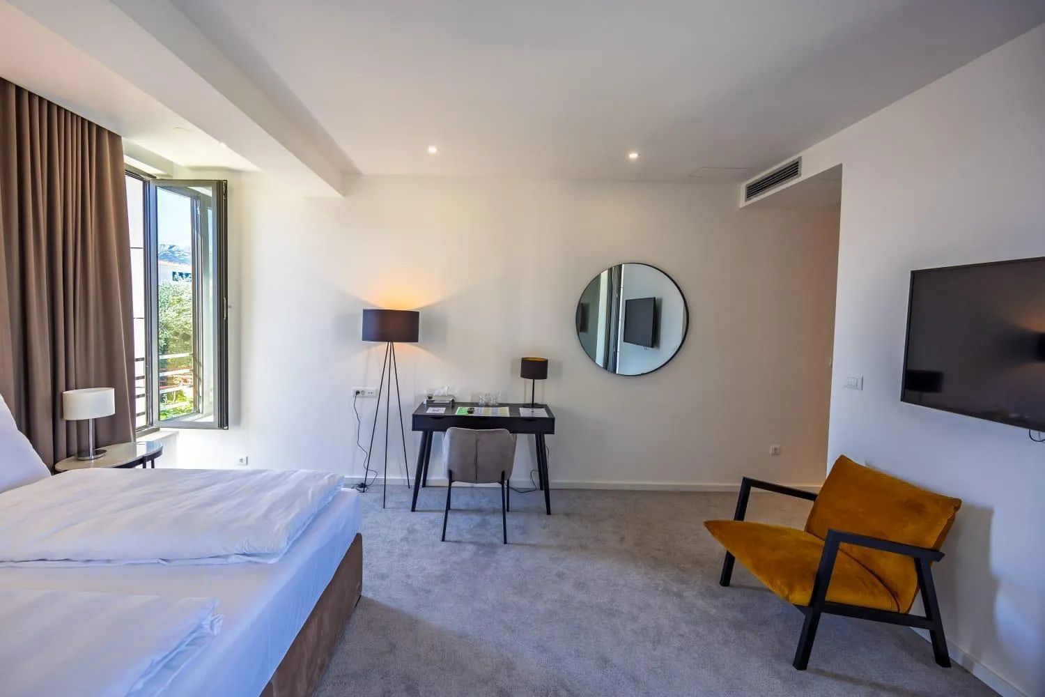 Bed in Hotel Oscar