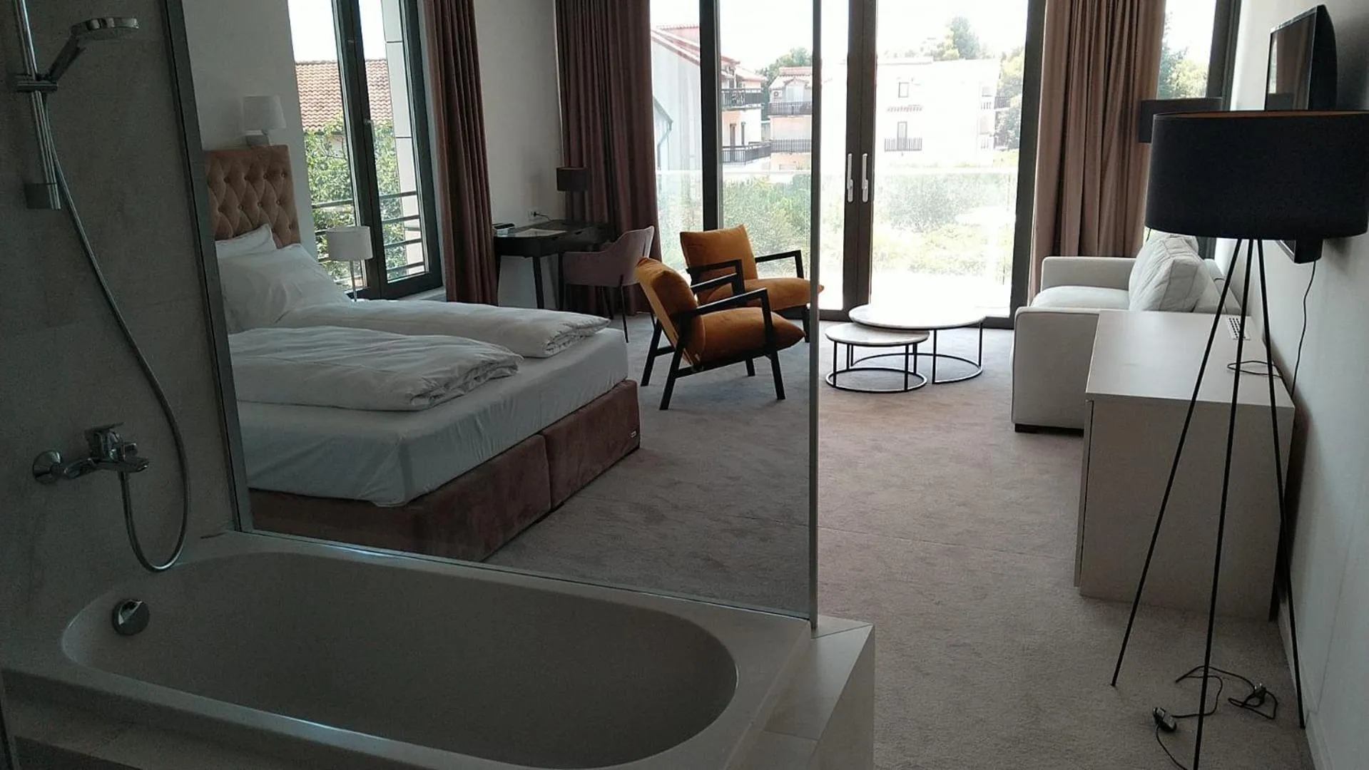 Bed in Hotel Oscar