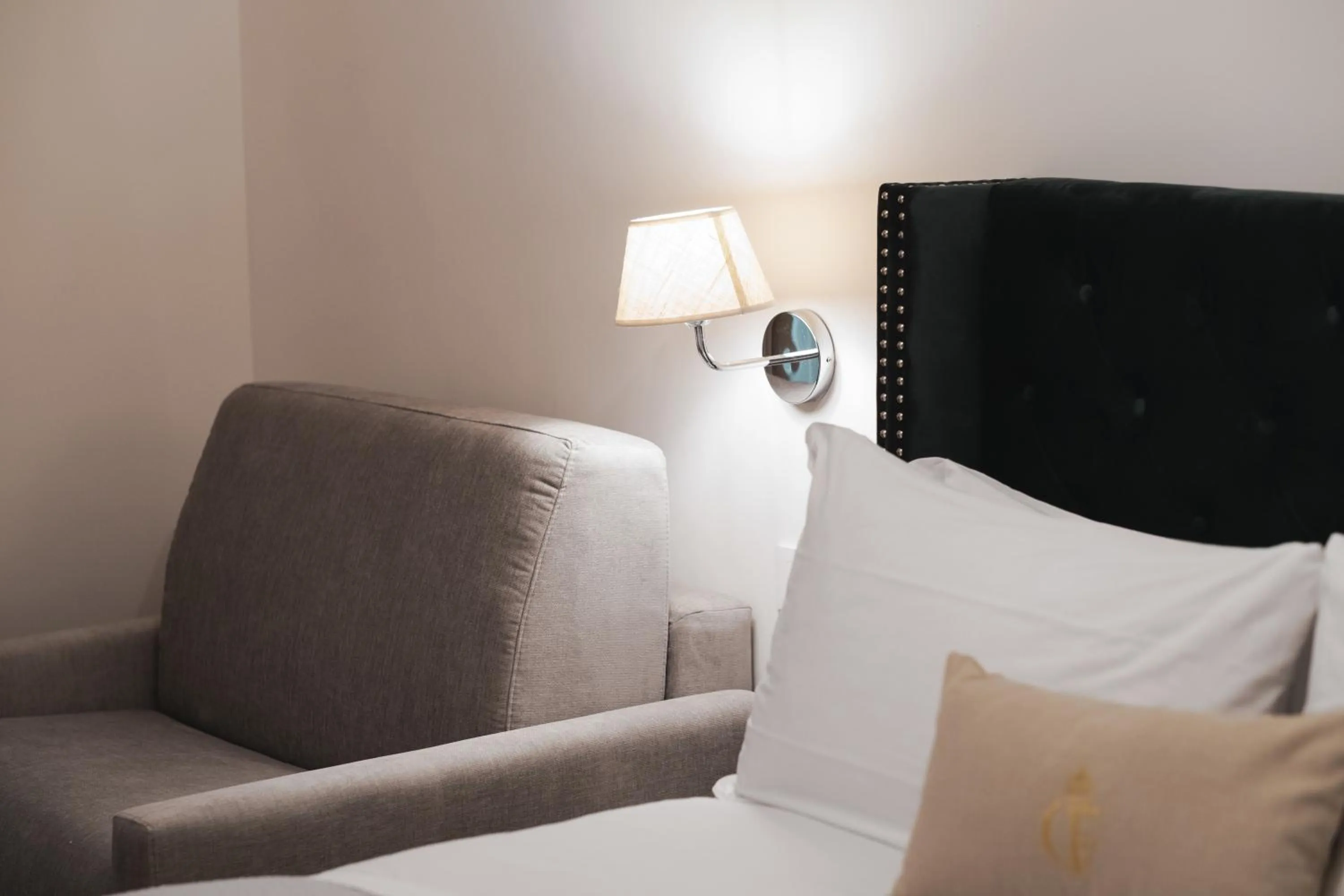 Photo of the whole room, Bed in Carlo Felice Boutique Hotel