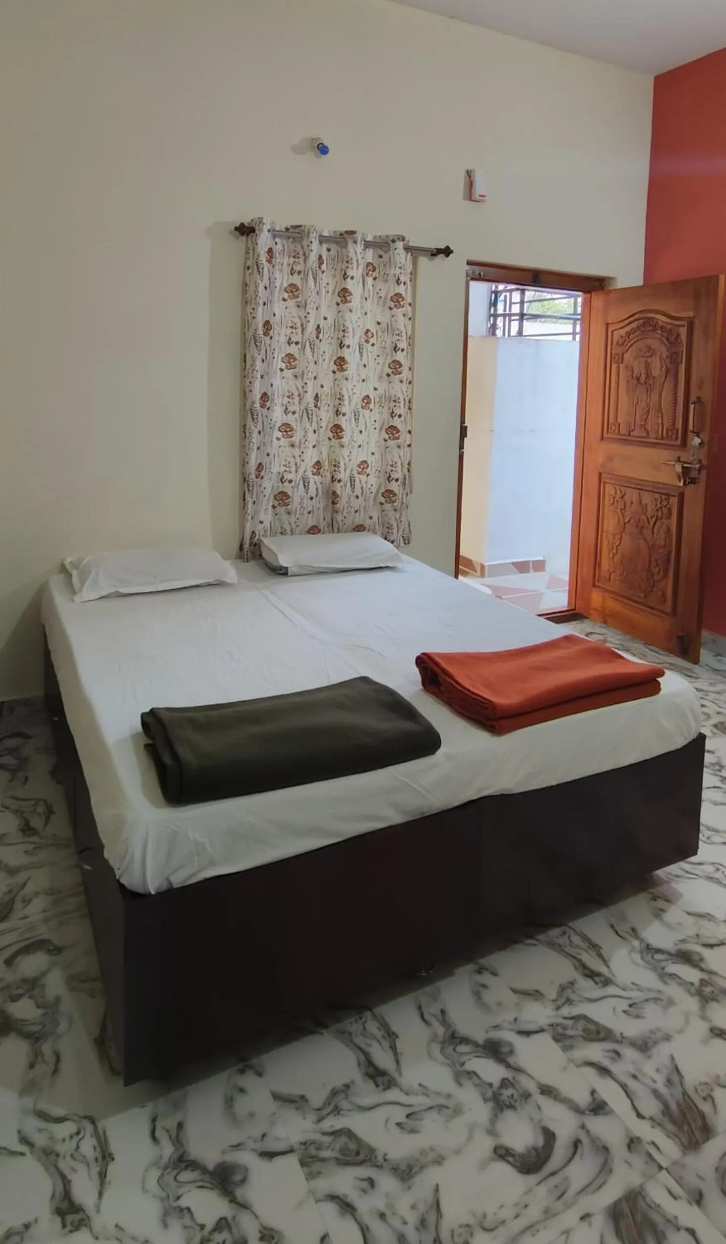 Vasavi Villa Hampi