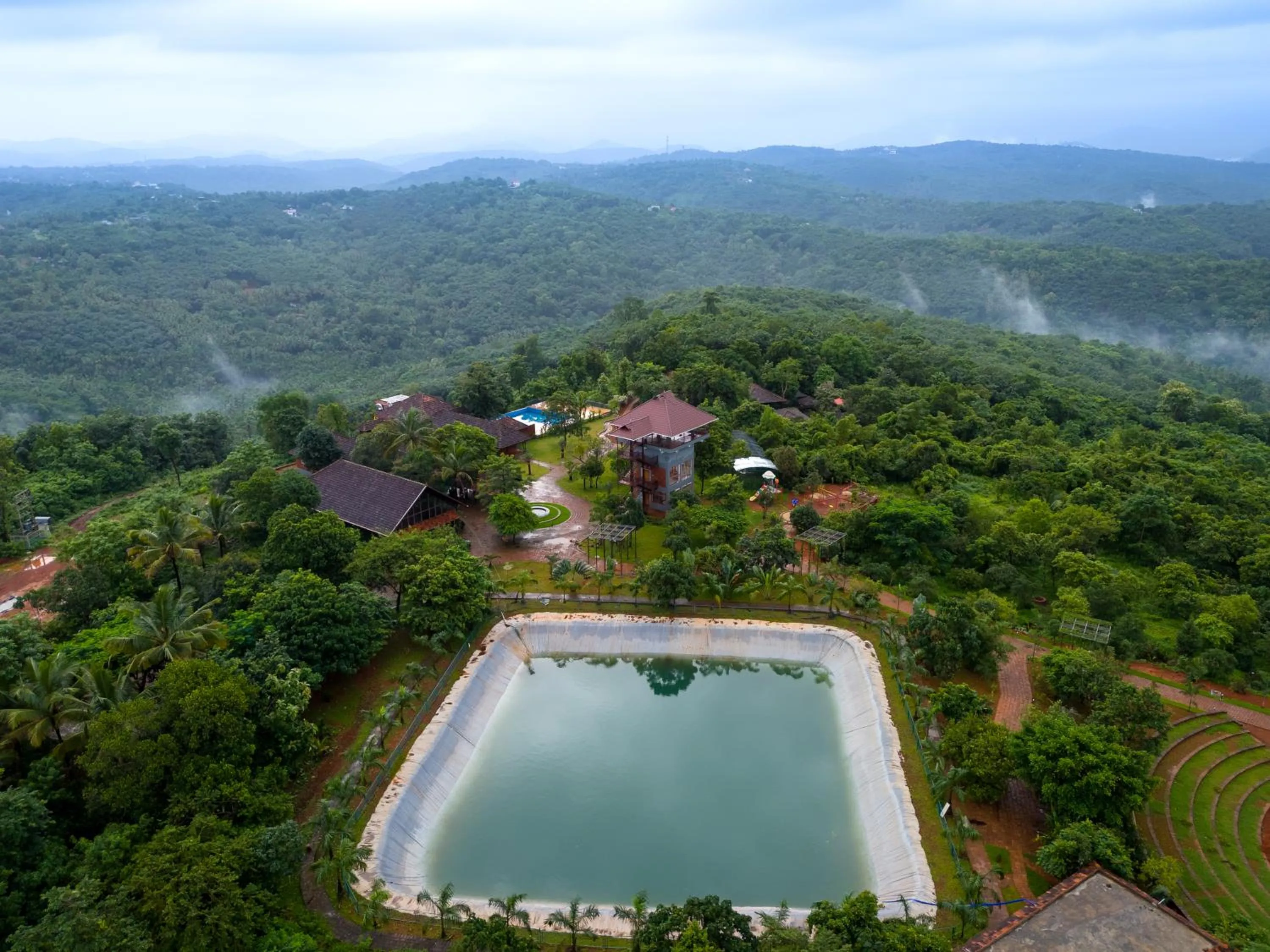 Mountain view in SandalMist Resort and Spa