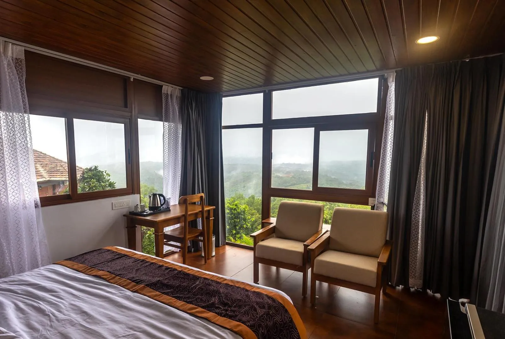 View (from property/room), Bed in SandalMist Resort and Spa