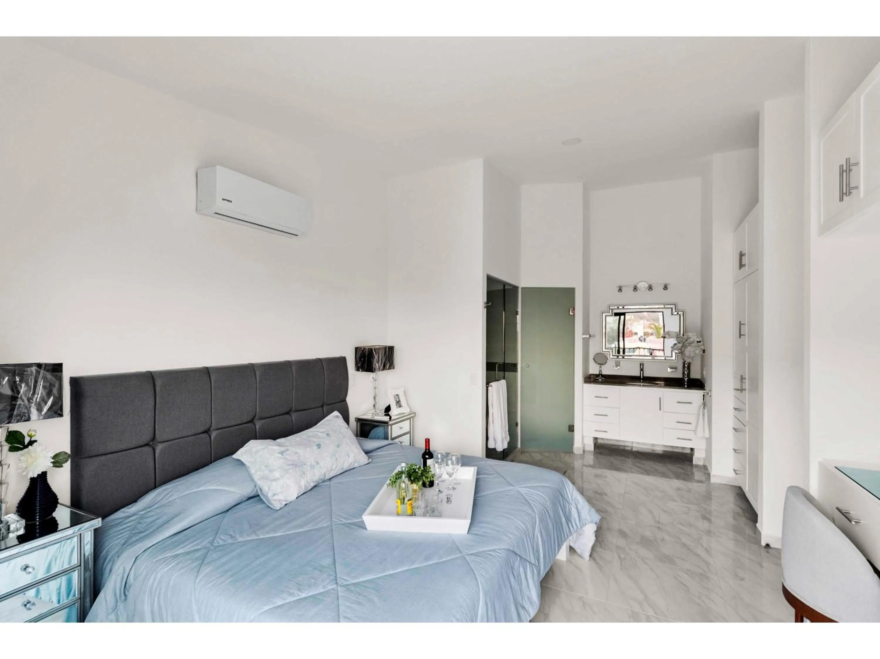 Bedroom in Collection O Morgan City Center, Los Cabos