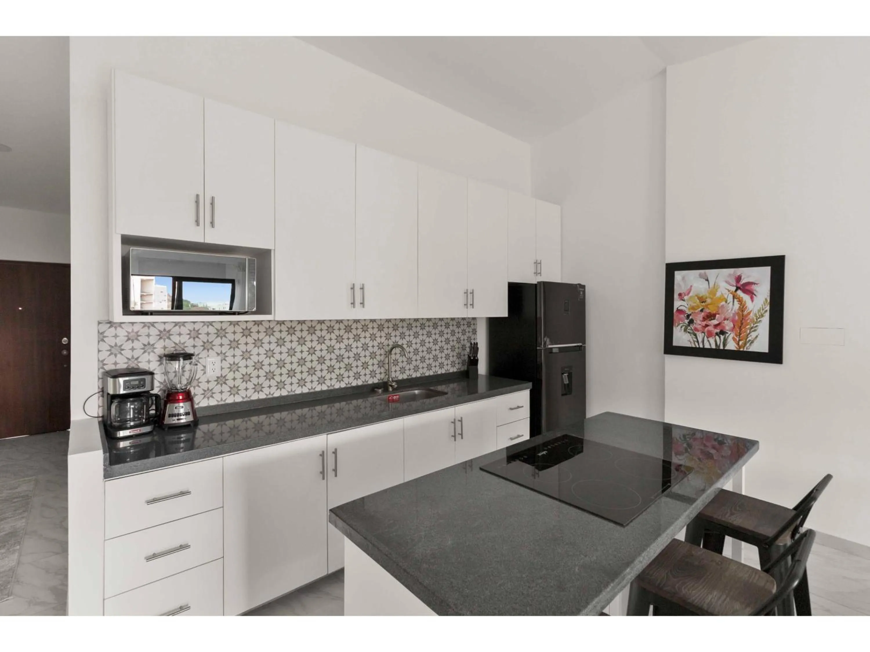 Kitchen or kitchenette in Collection O Morgan City Center, Los Cabos