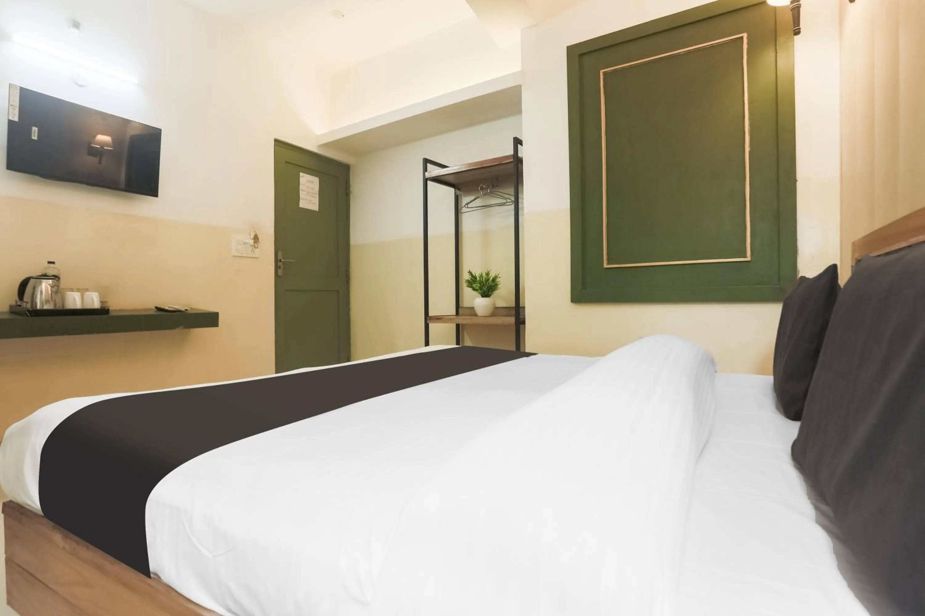 Bedroom, Bed in Collection O Pacific Mall Rajpur Road