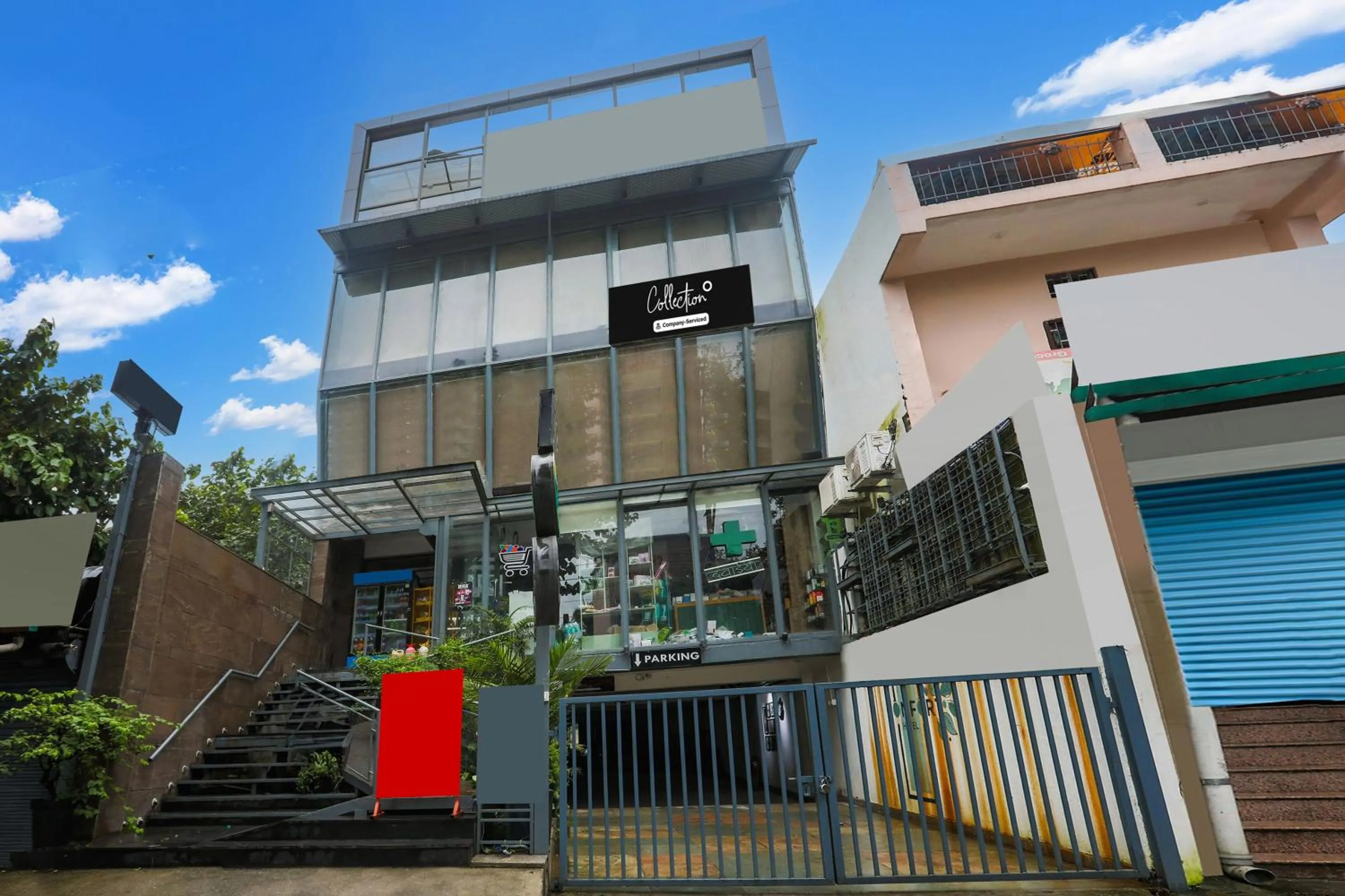 Facade/entrance in Collection O Pacific Mall Rajpur Road