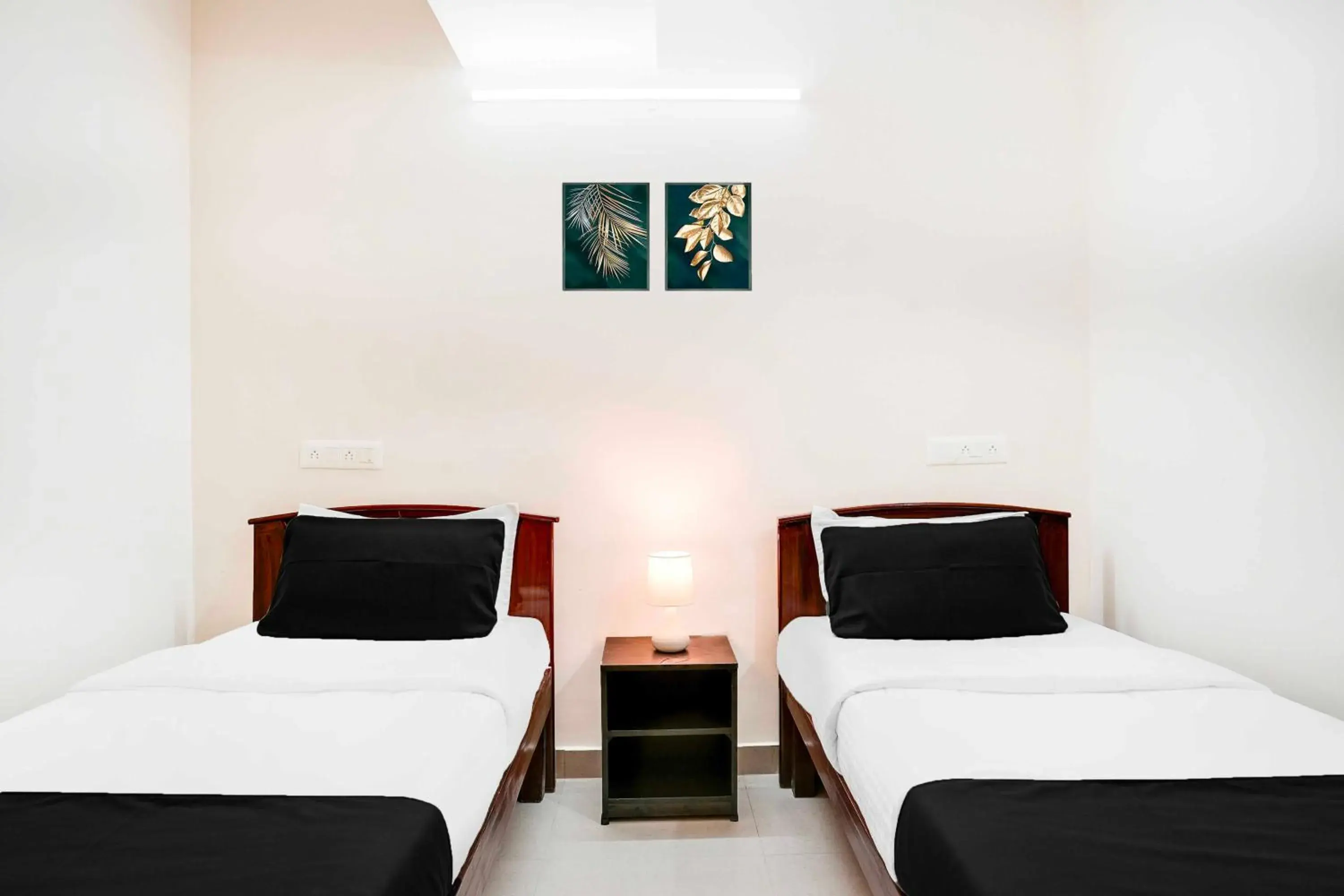 Bedroom, Bed in Super Collection O KR Puram Ayyappa Nagar Formerly Sunrise Arcade Bedroom, Bed in Super Collection O KR Puram Ayyappa Nagar Formerly Sunrise Arcade