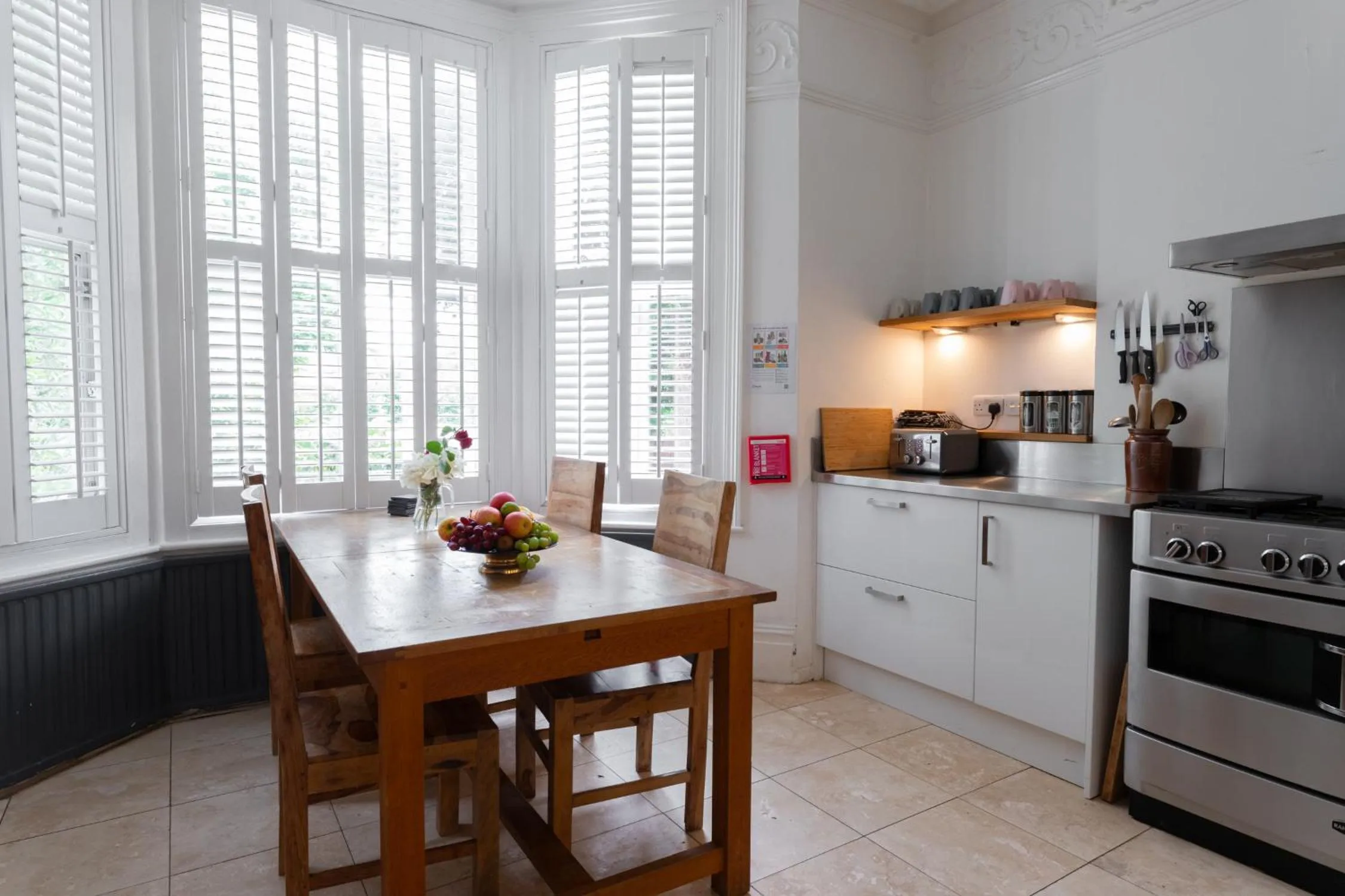 Kitchen or kitchenette in EBS London Stay