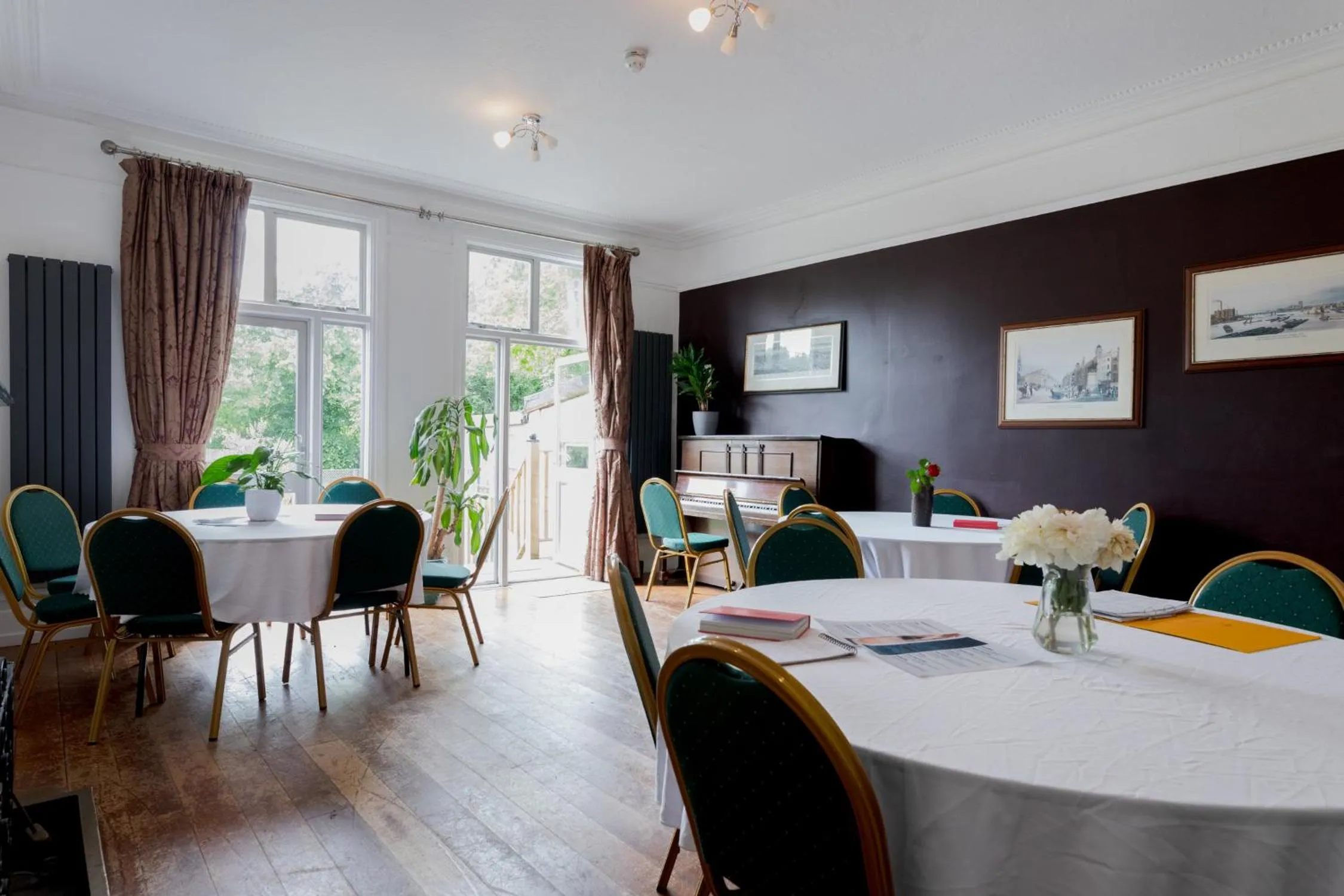 Living room in EBS London Stay