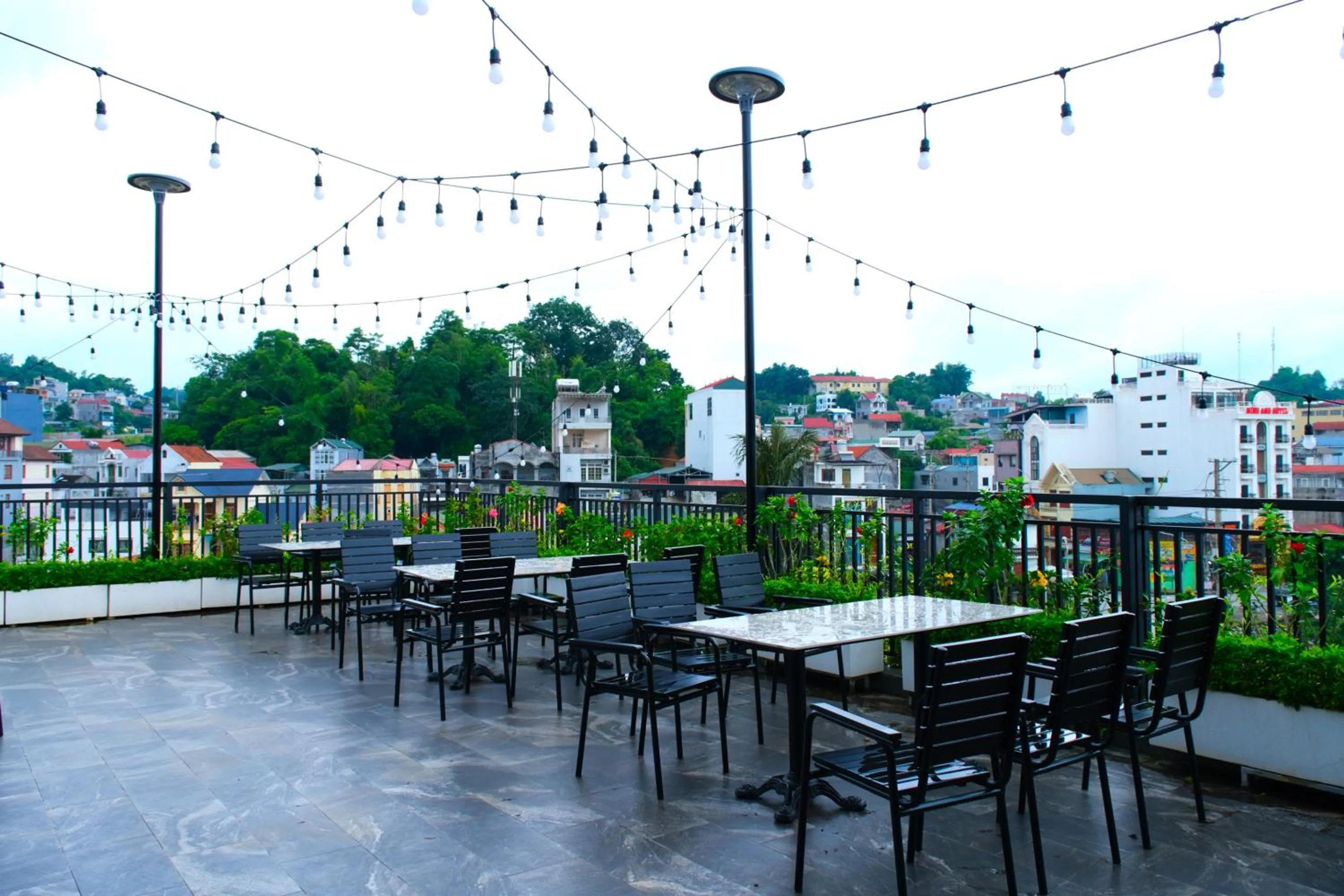 Indigen Riverside Hotel Cao Bang