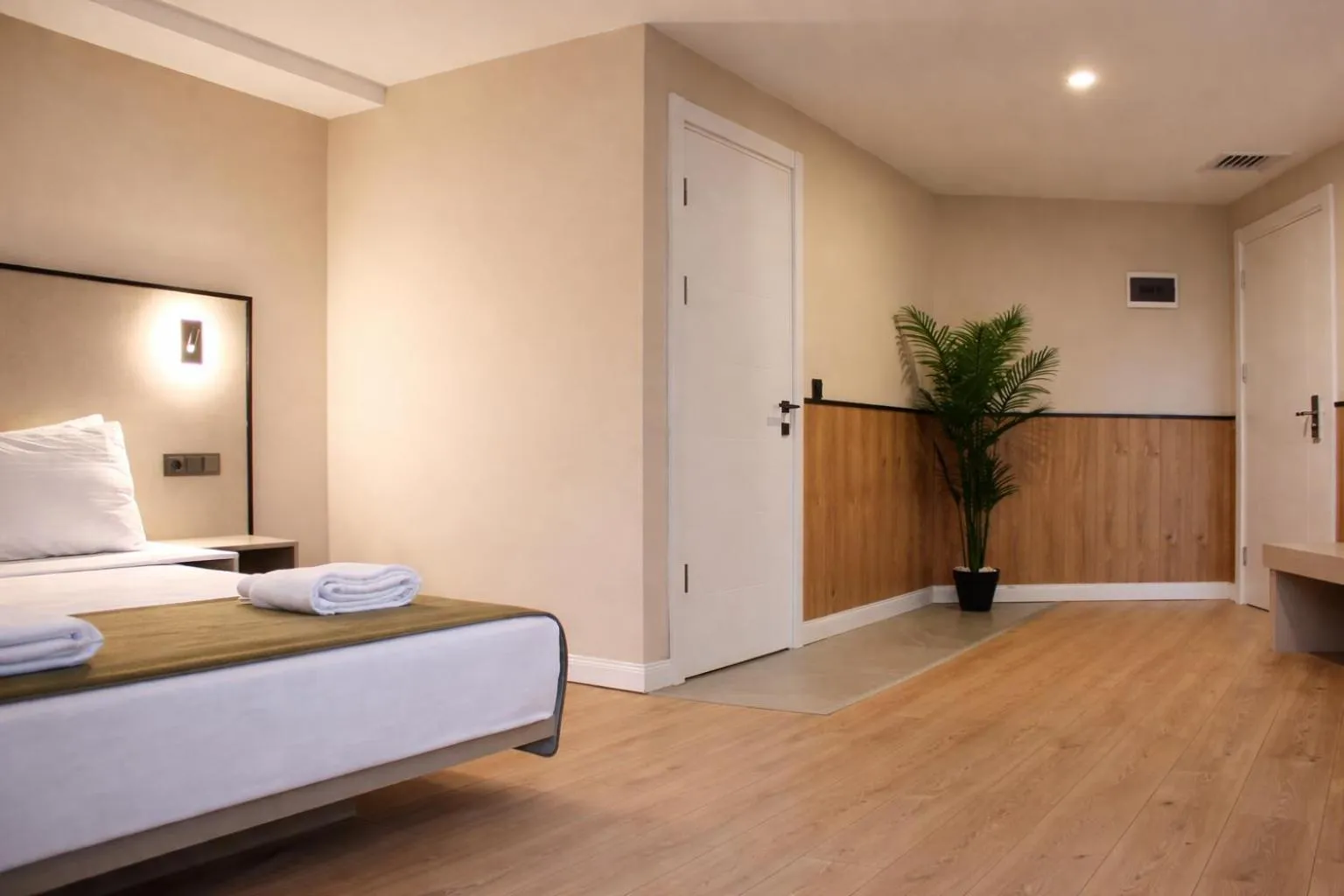 Bed in Bonnie City Hotel