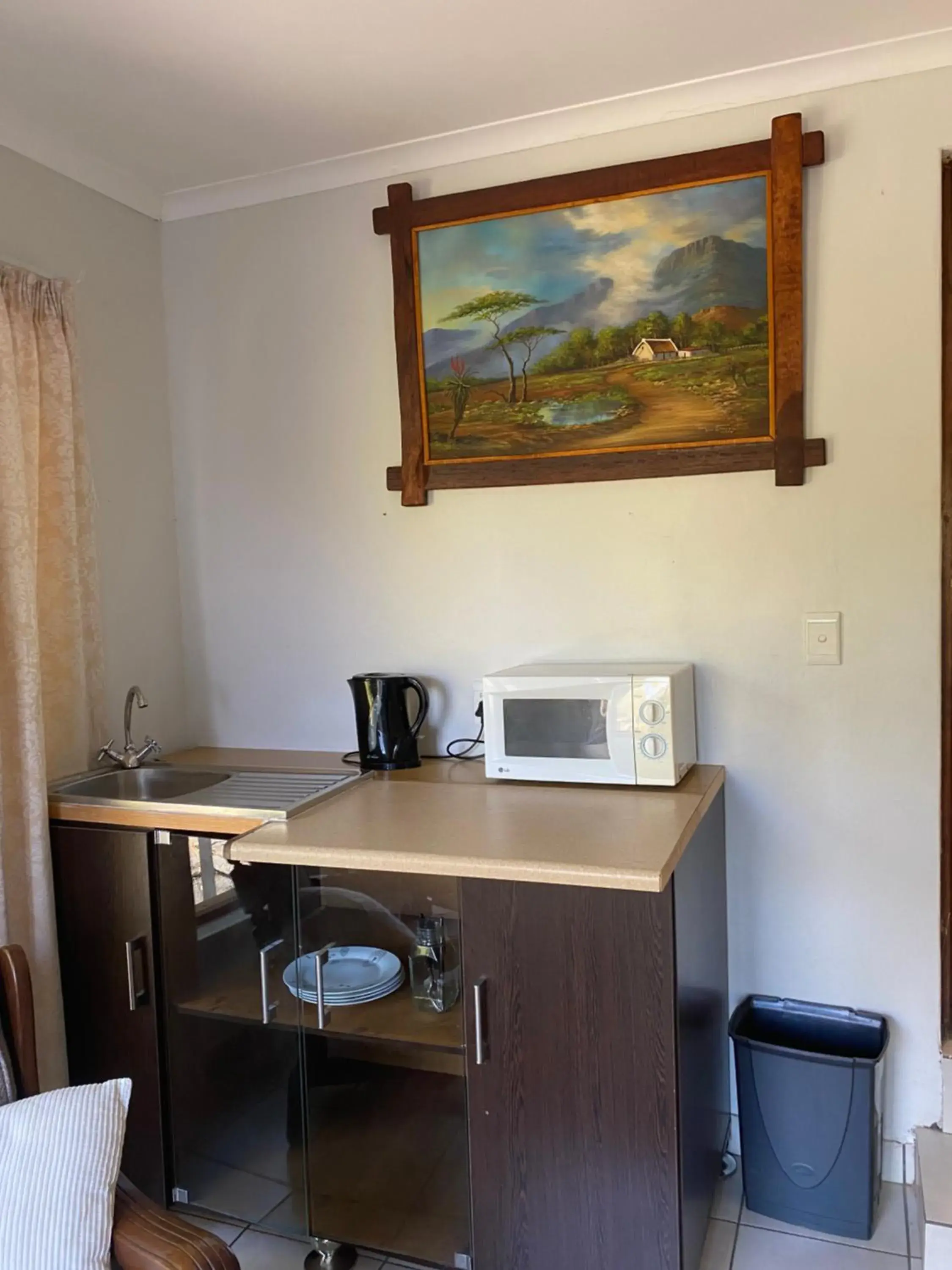 One-Bedroom Apartment in Stay in Woodhill Golf Estate near Pretoria East Hospital One-Bedroom Apartment in Stay in Woodhill Golf Estate near Pretoria East Hospital