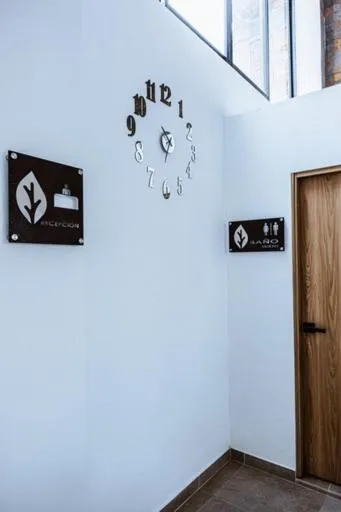 Area and facilities in Central Suites by H&R