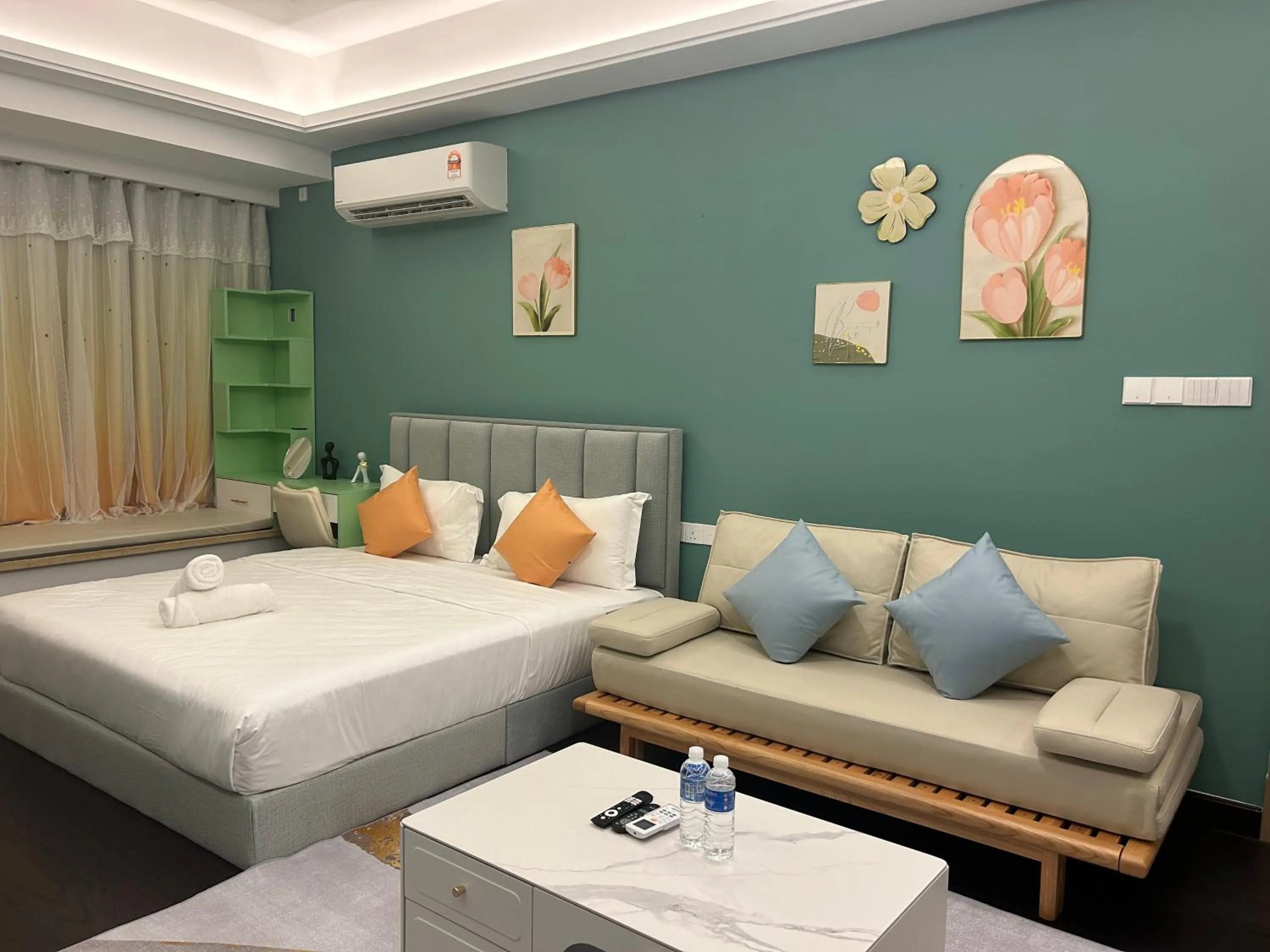 Bed in R&F Princess Cove Superior Homestay Nearby CIQ By Han Lin Sojourn