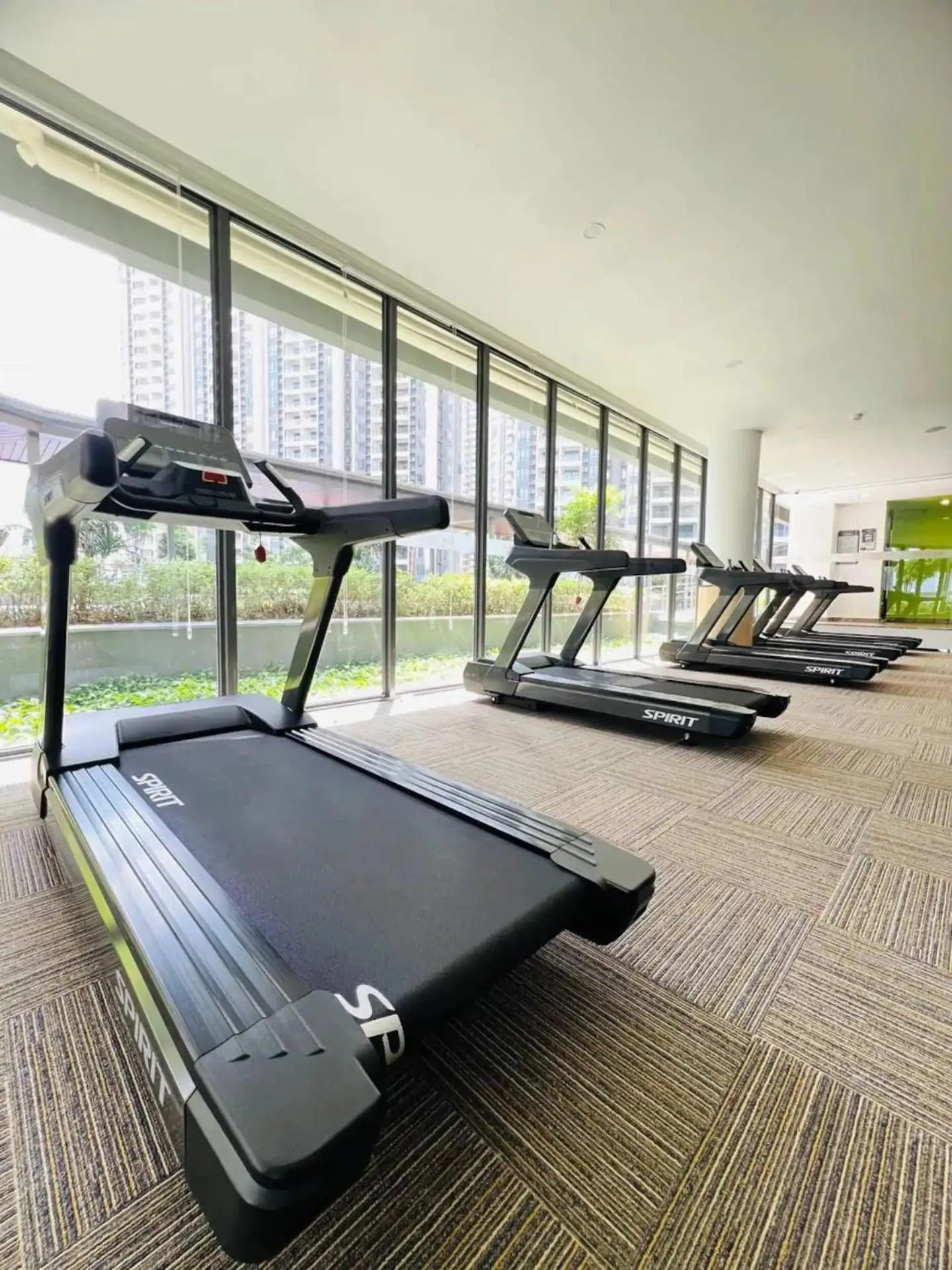Fitness centre/facilities in R&F Princess Cove Superior Homestay Nearby CIQ By Han Lin Sojourn