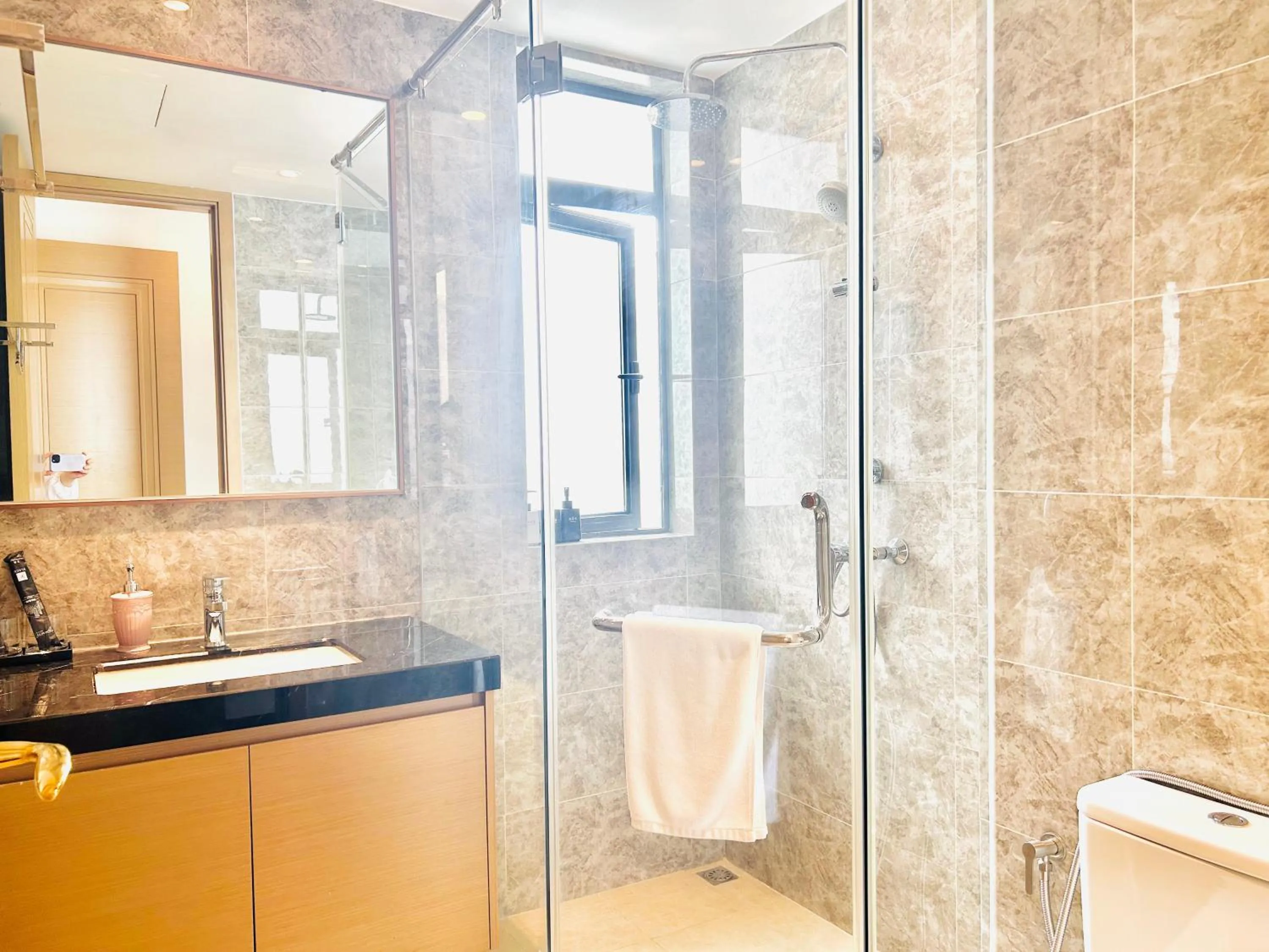 R&F Princess Cove Superior Homestay Nearby CIQ By Han Lin Sojourn