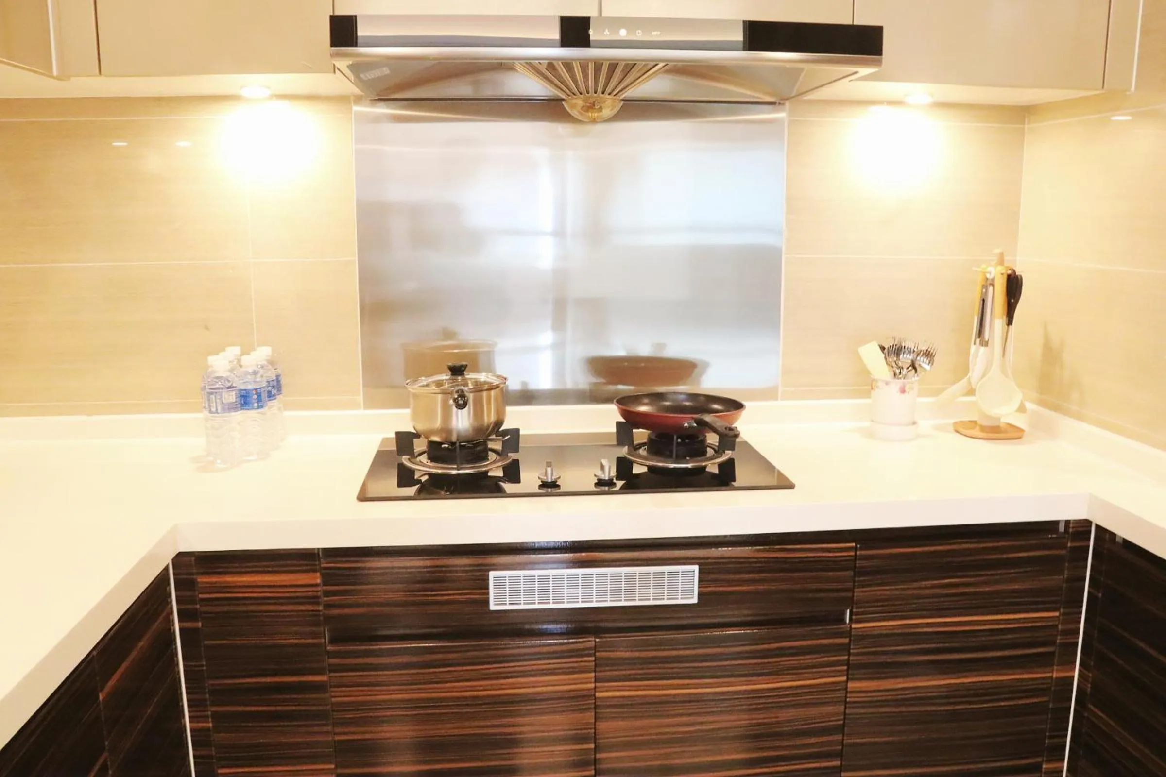 R&F Princess Cove Superior Homestay Nearby CIQ By Han Lin Sojourn